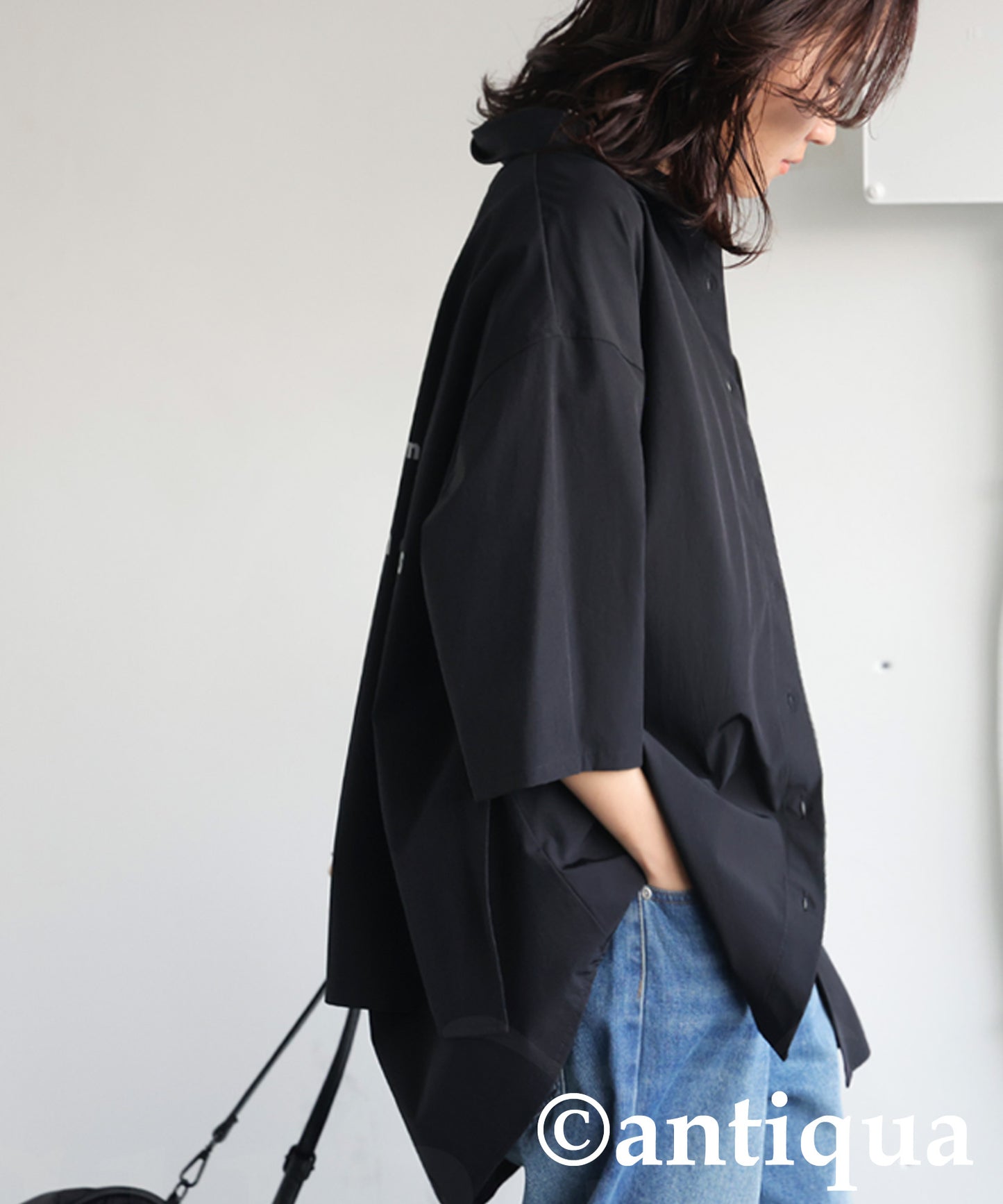 Ladies Back Logo Shirt