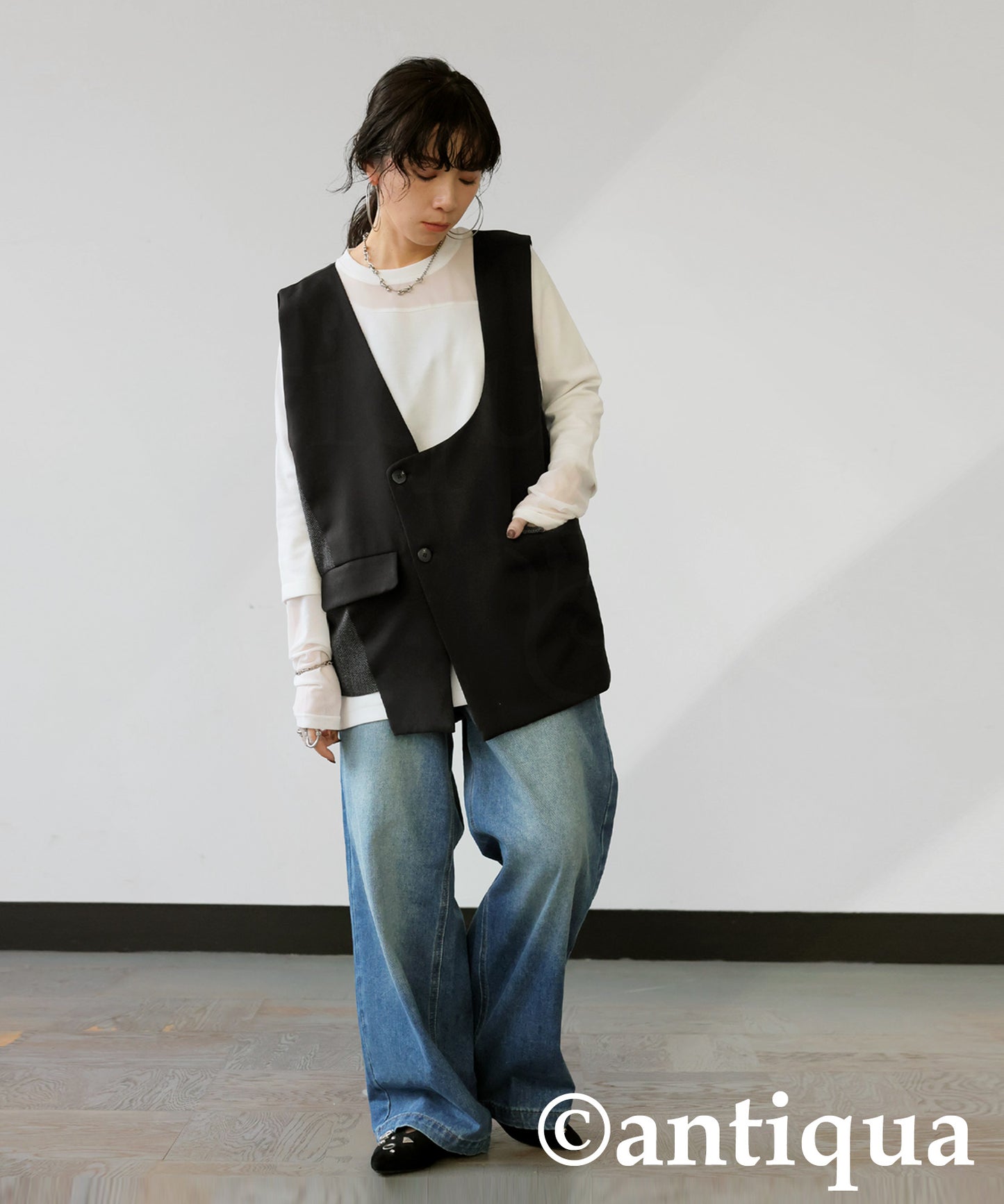 Asymmetric Design Vest Ladies