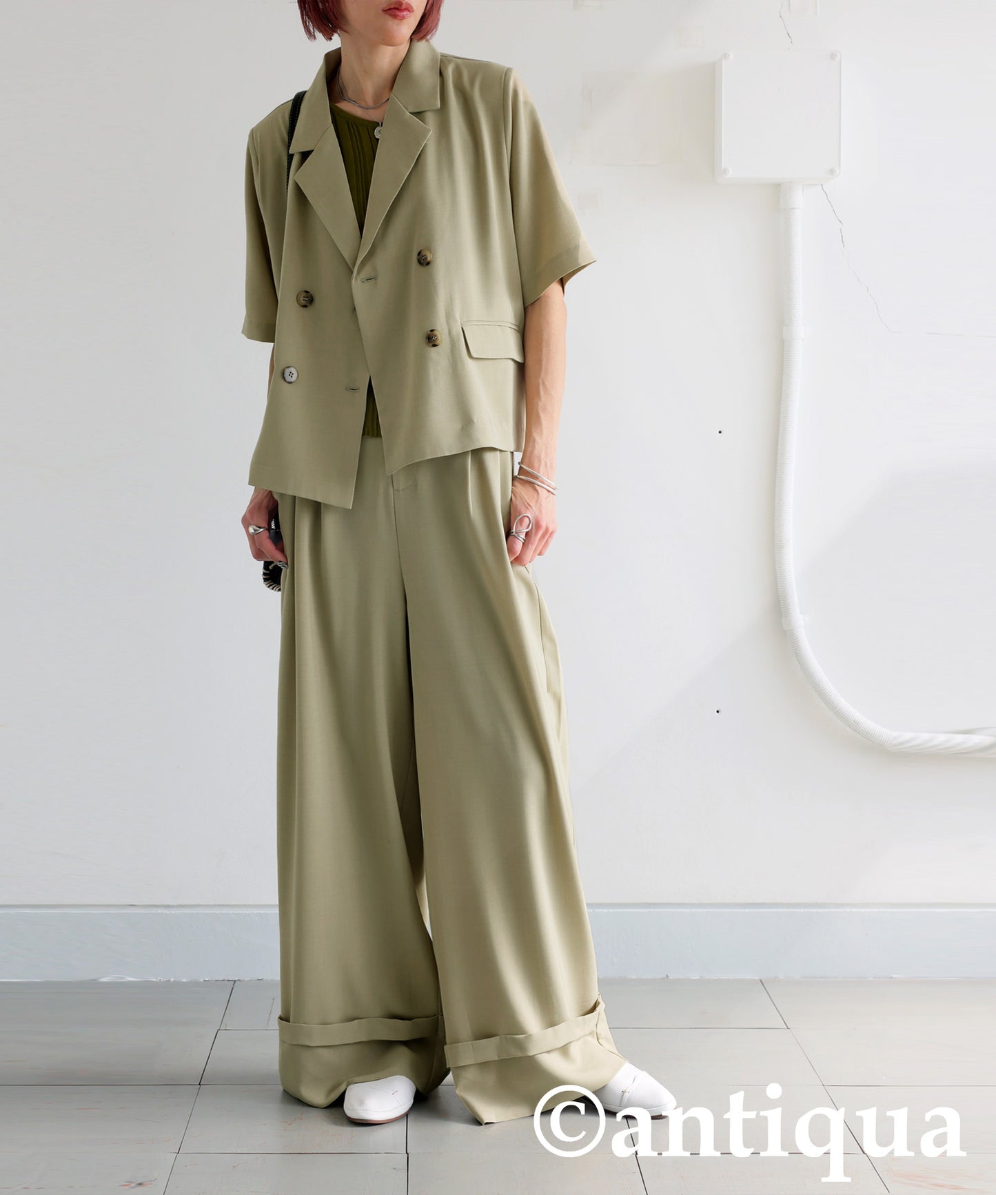 Ladies Roll-Up Wide Pants