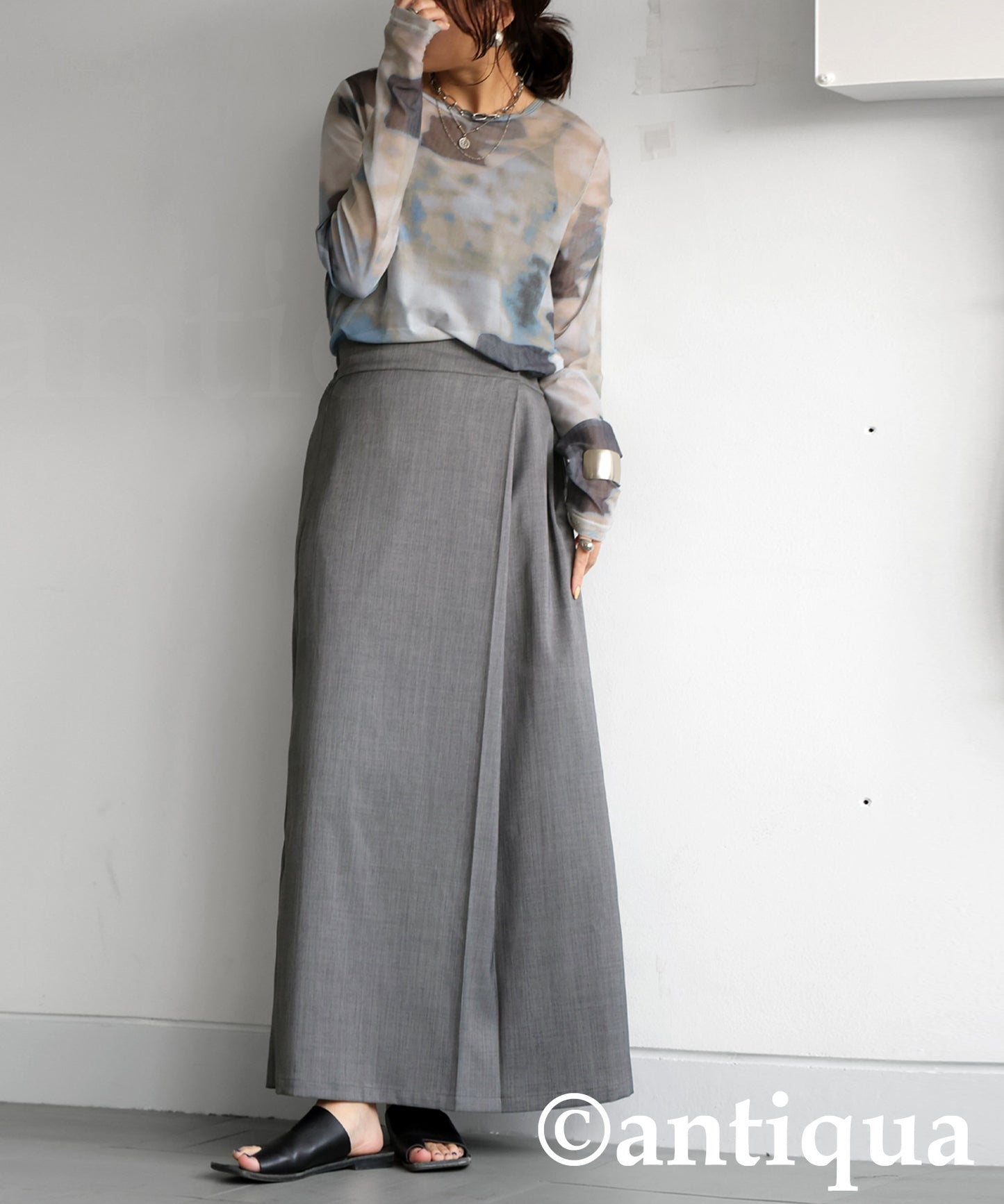 Ladies Cross Design Skirt