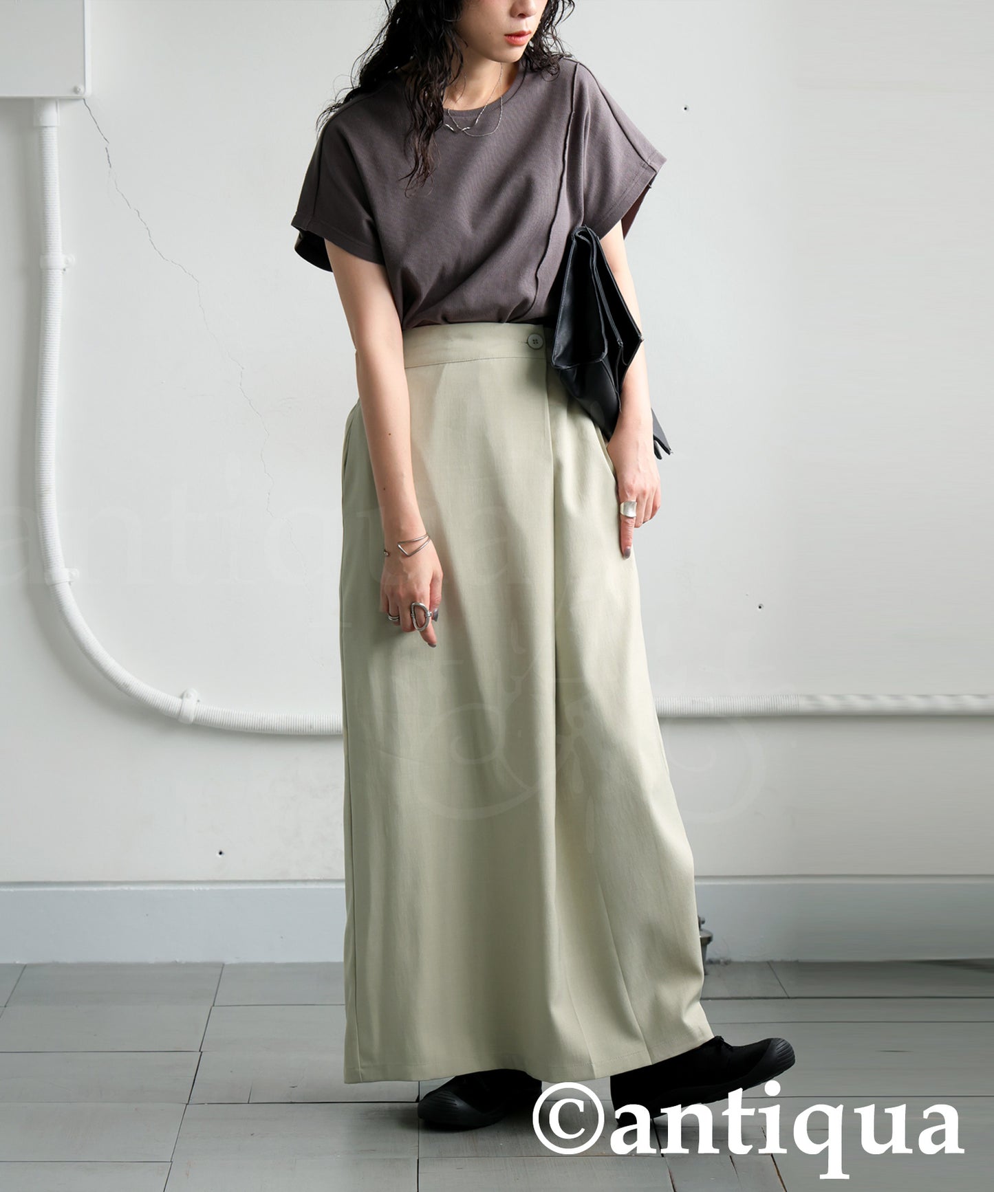 Ladies Cross Design Skirt