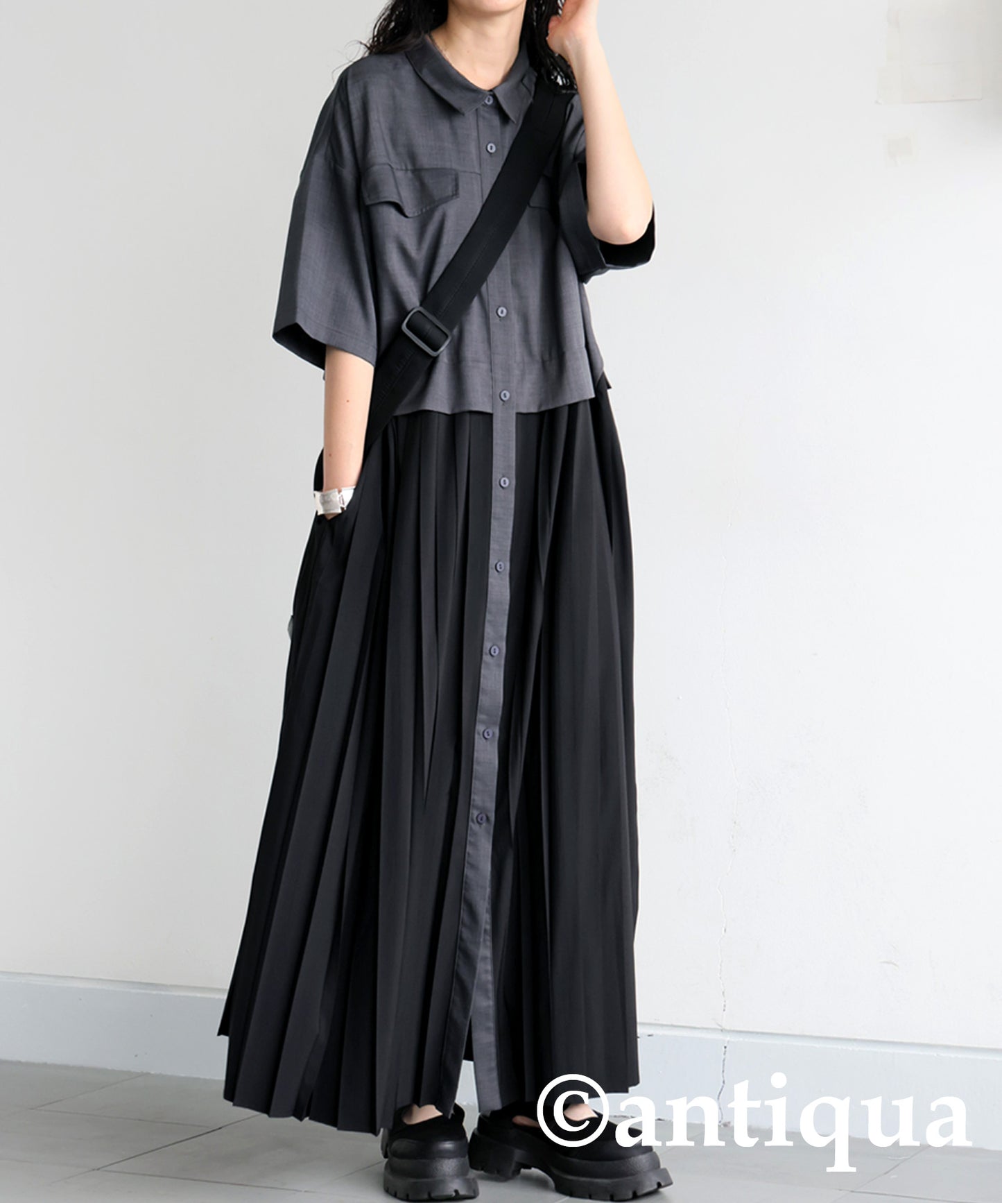 Ladies Pleated Dress With Switching