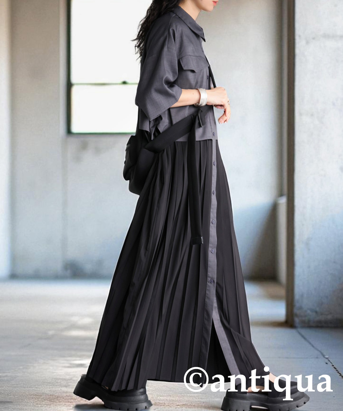 Ladies Pleated Dress With Switching