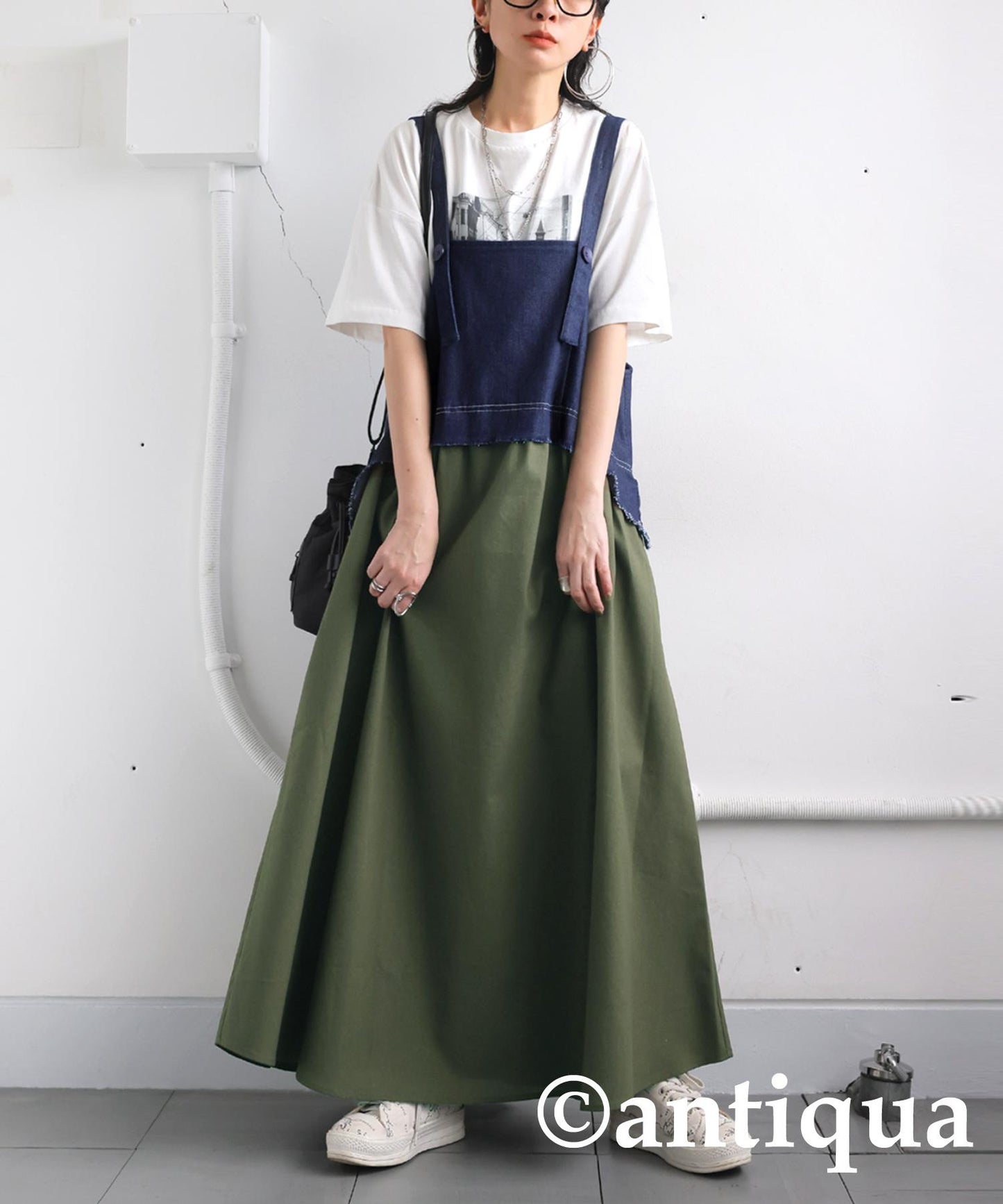 Ladies Denim Switching Overalls