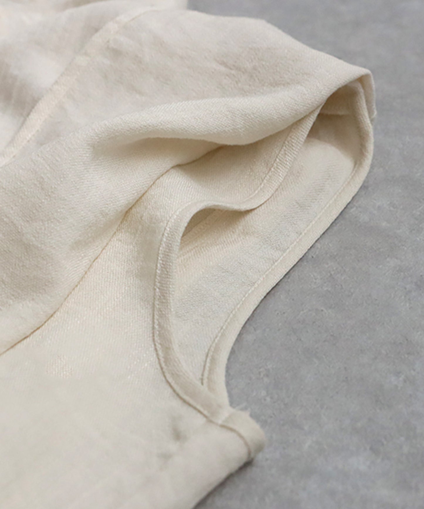 Ladies Linen Touch Top