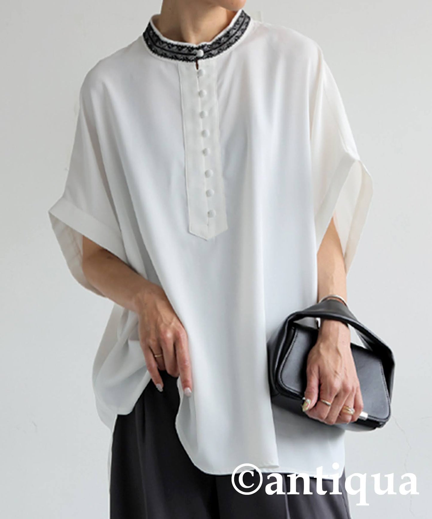 Ladies Lace Collar Dolman Top