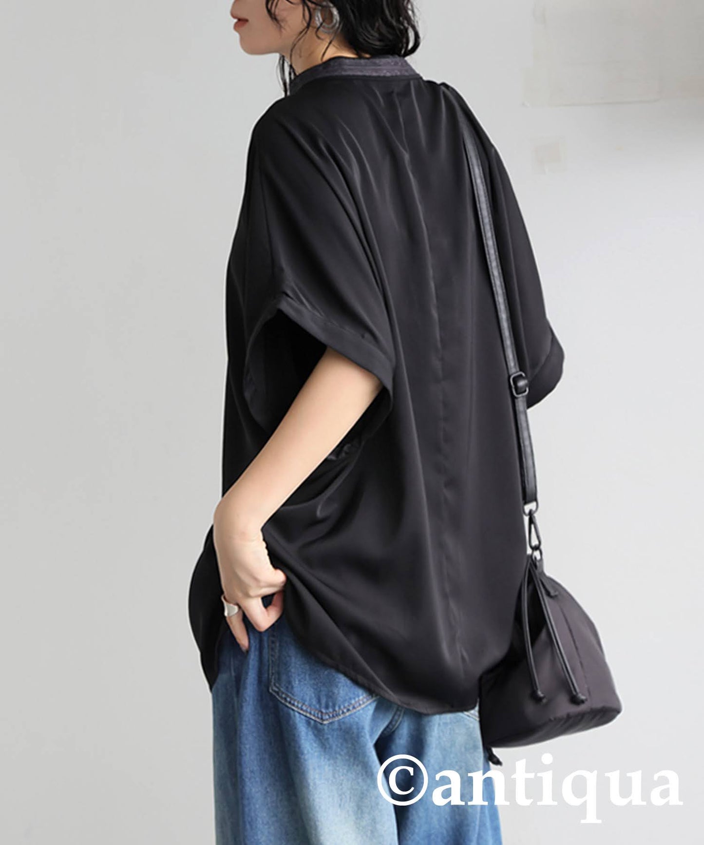 Ladies Lace Collar Dolman Top