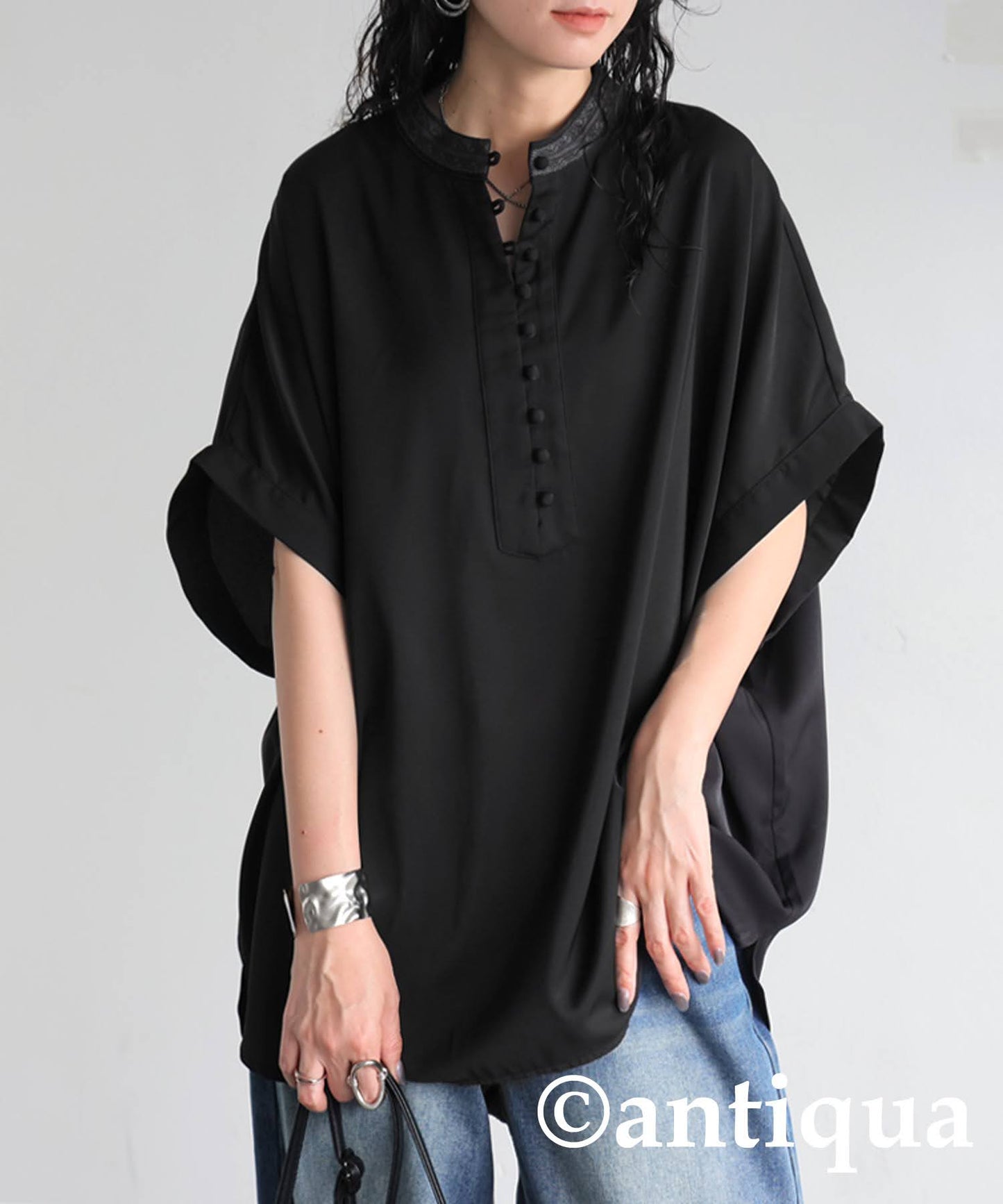 Ladies Lace Collar Dolman Top