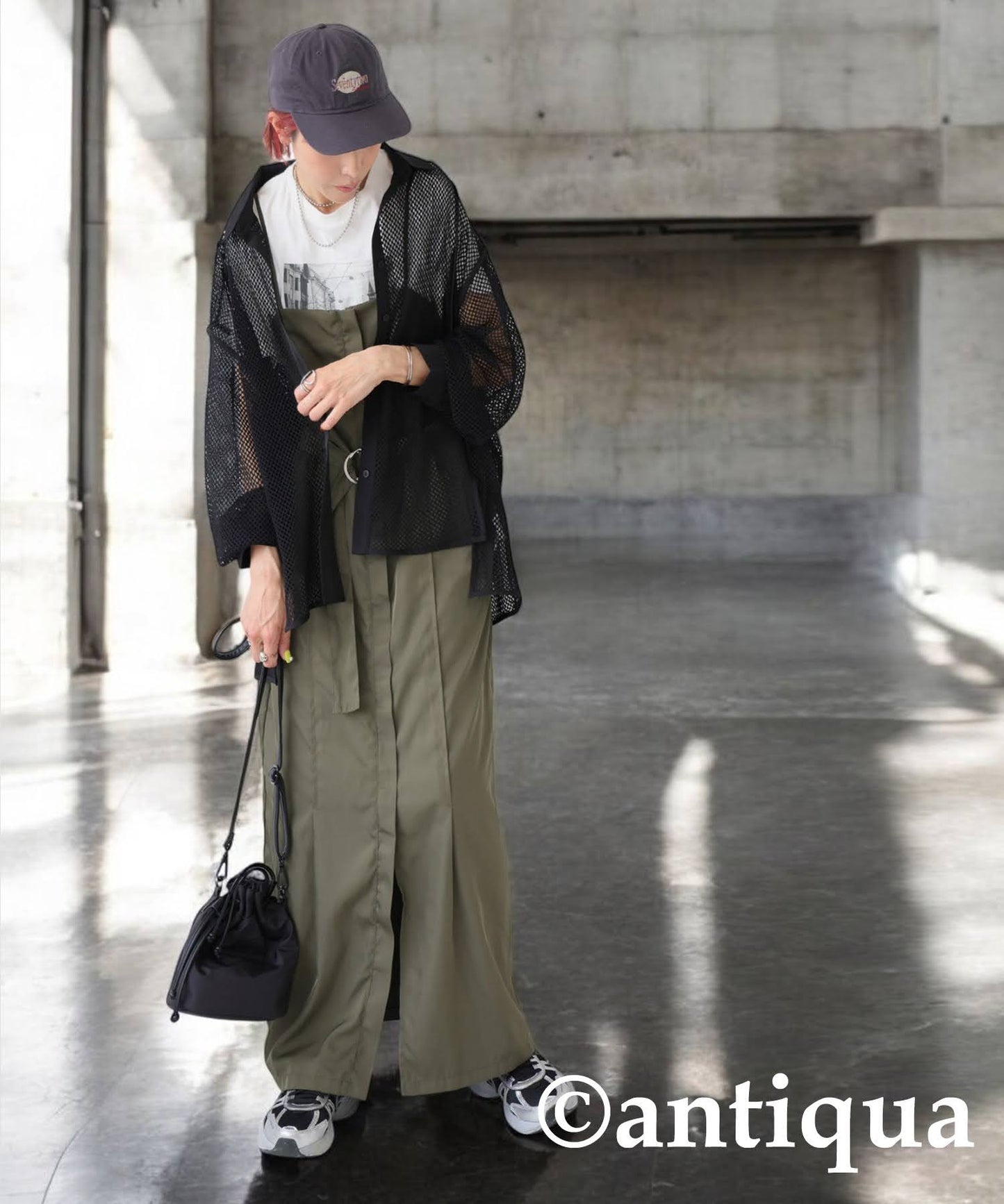 Ladies Mesh Switching Shirt