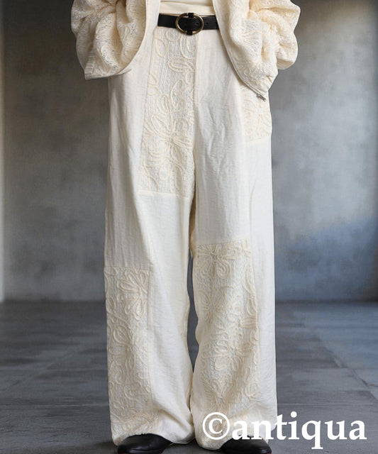 Ladies Nuanced Lace Pants