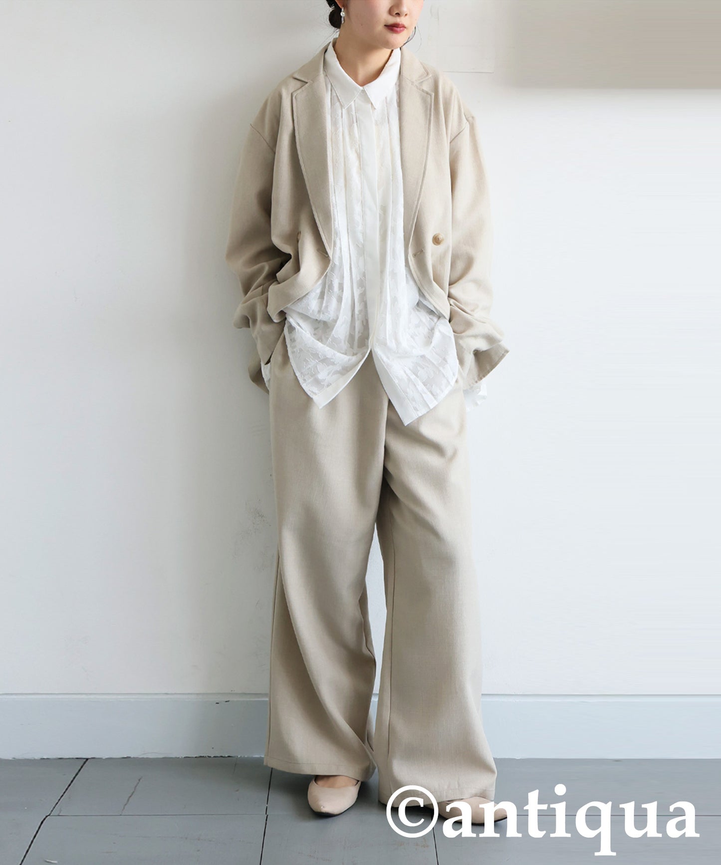 Ladies Lace Pleated Shirt