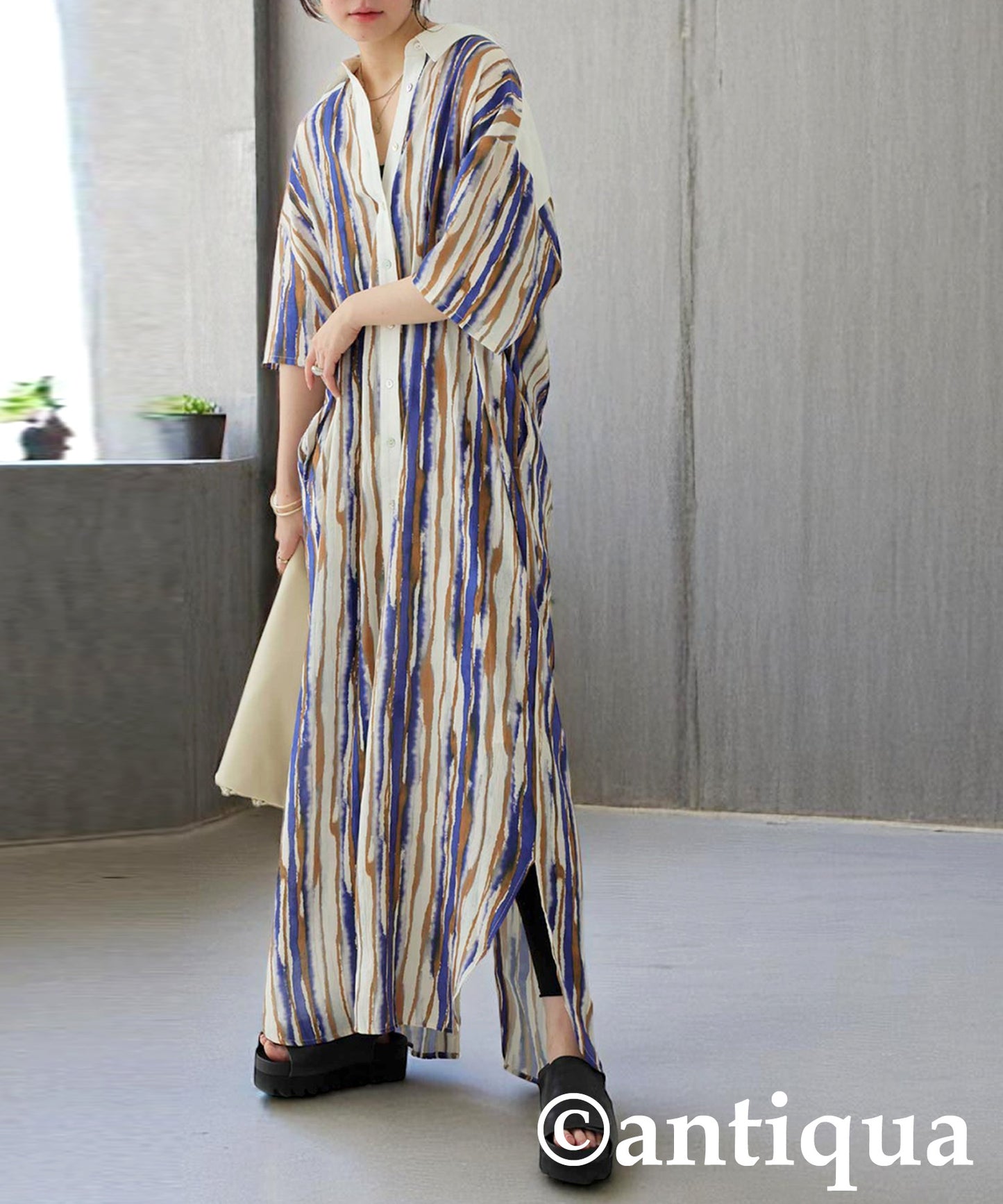 Ladies Nuanced Pattern Dress