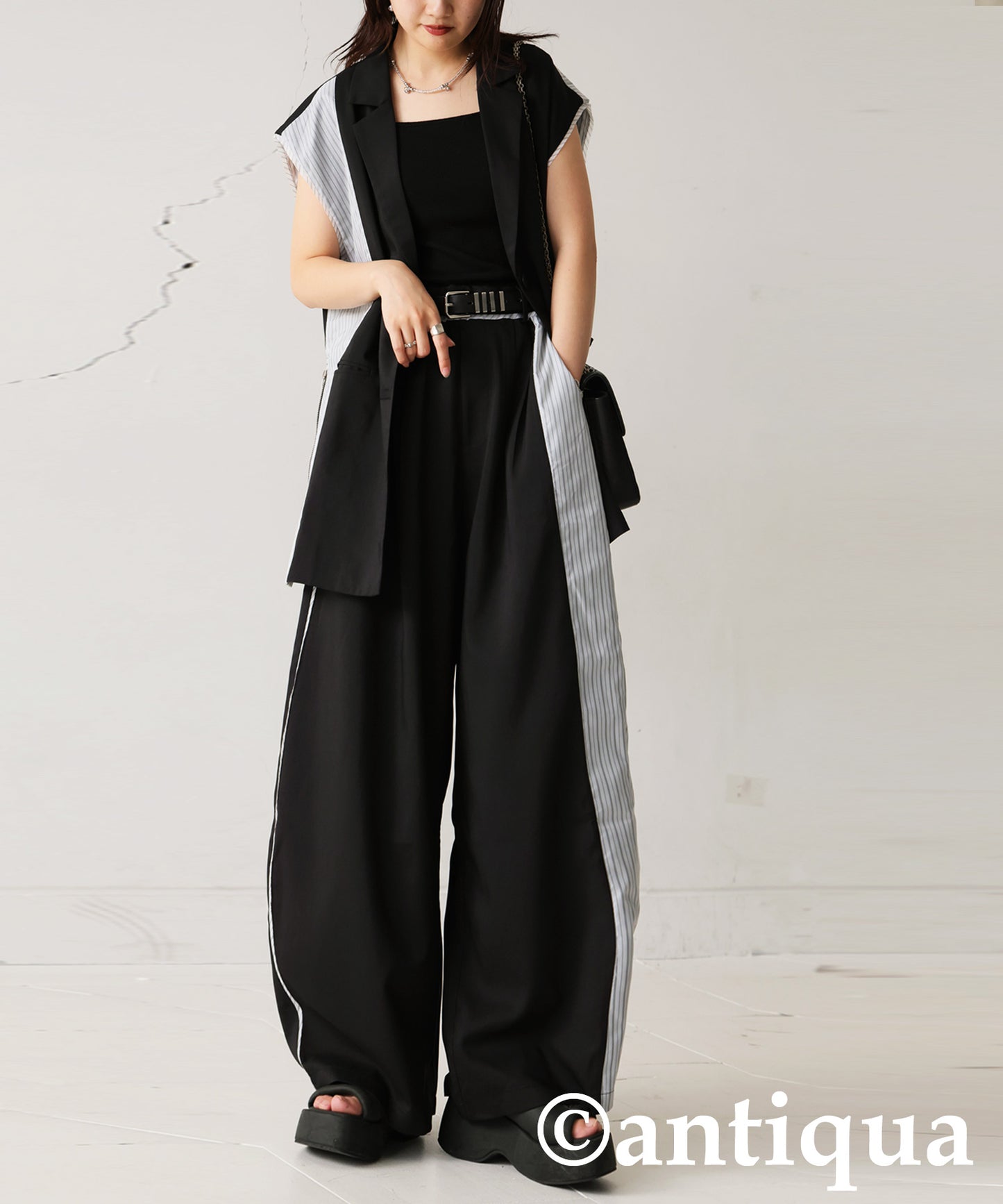 Ladies Wide Curve Design Pants