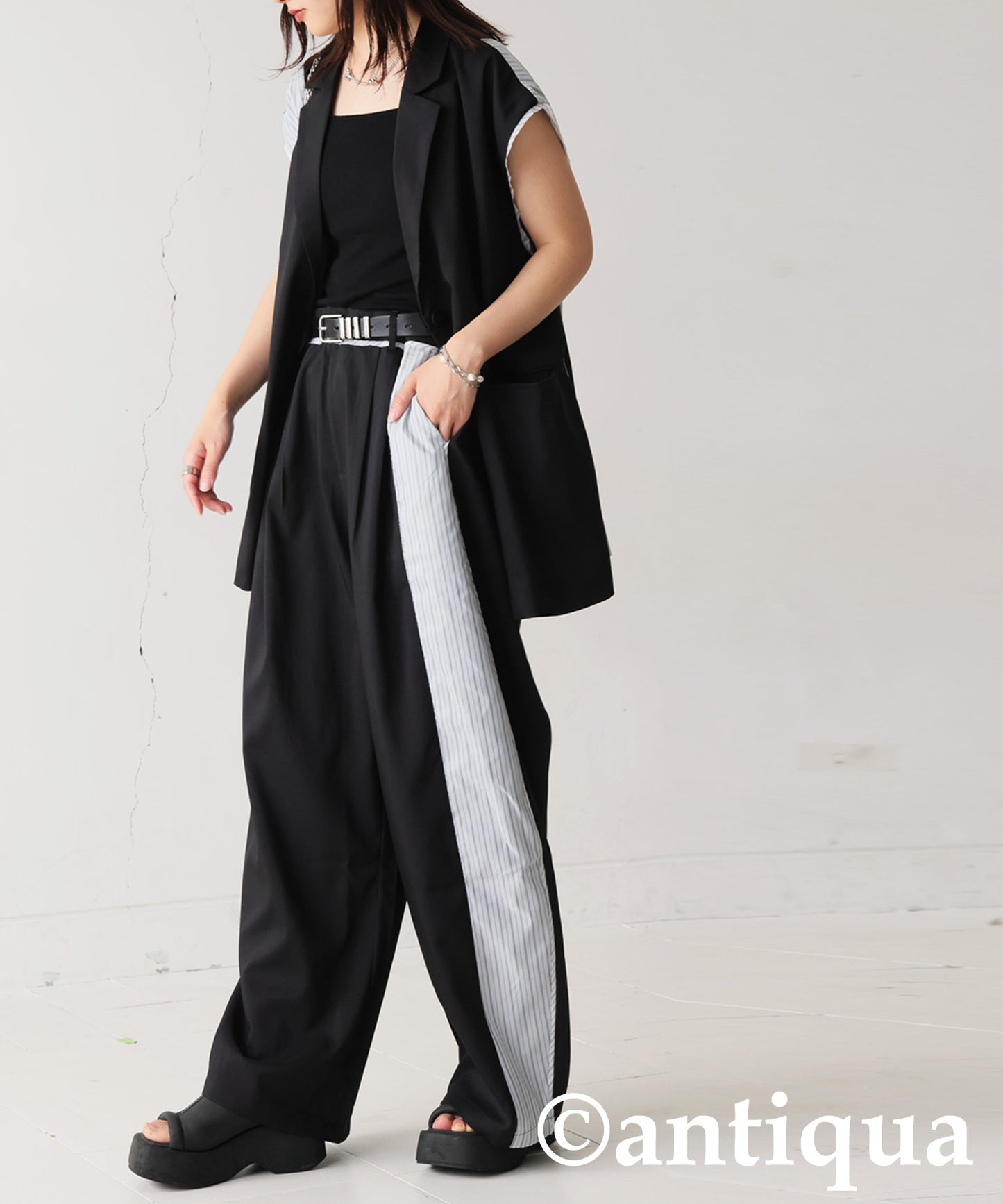 Ladies Wide Curve Design Pants