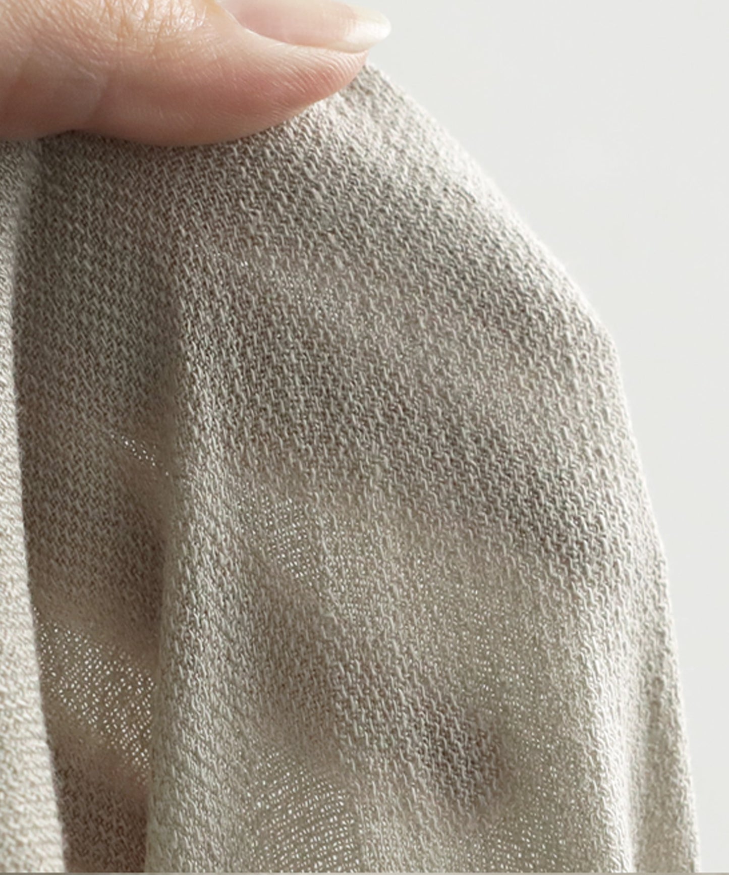 Ladies Wide-Pleated Pants