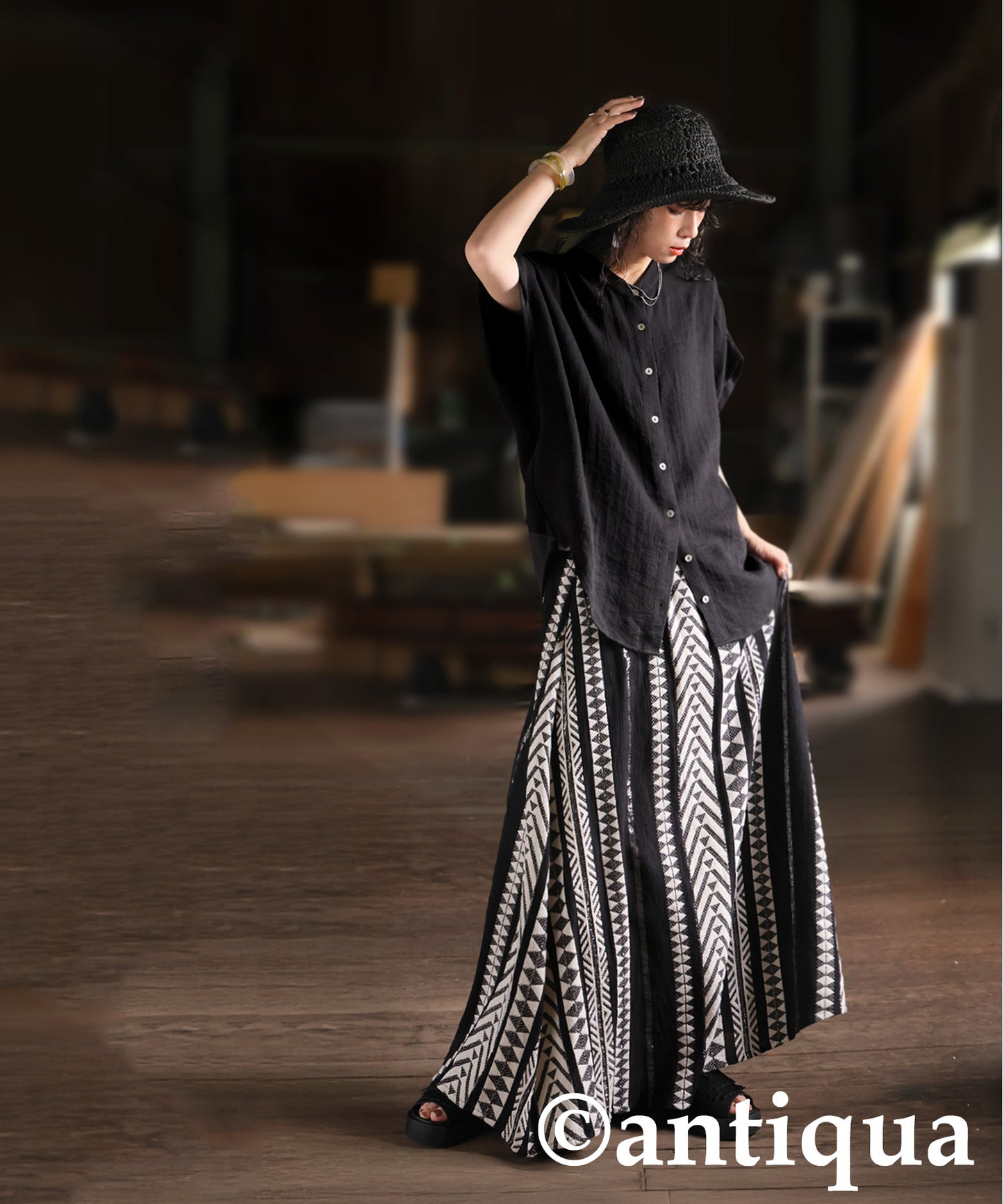 Ladies Linen-Like Shirt