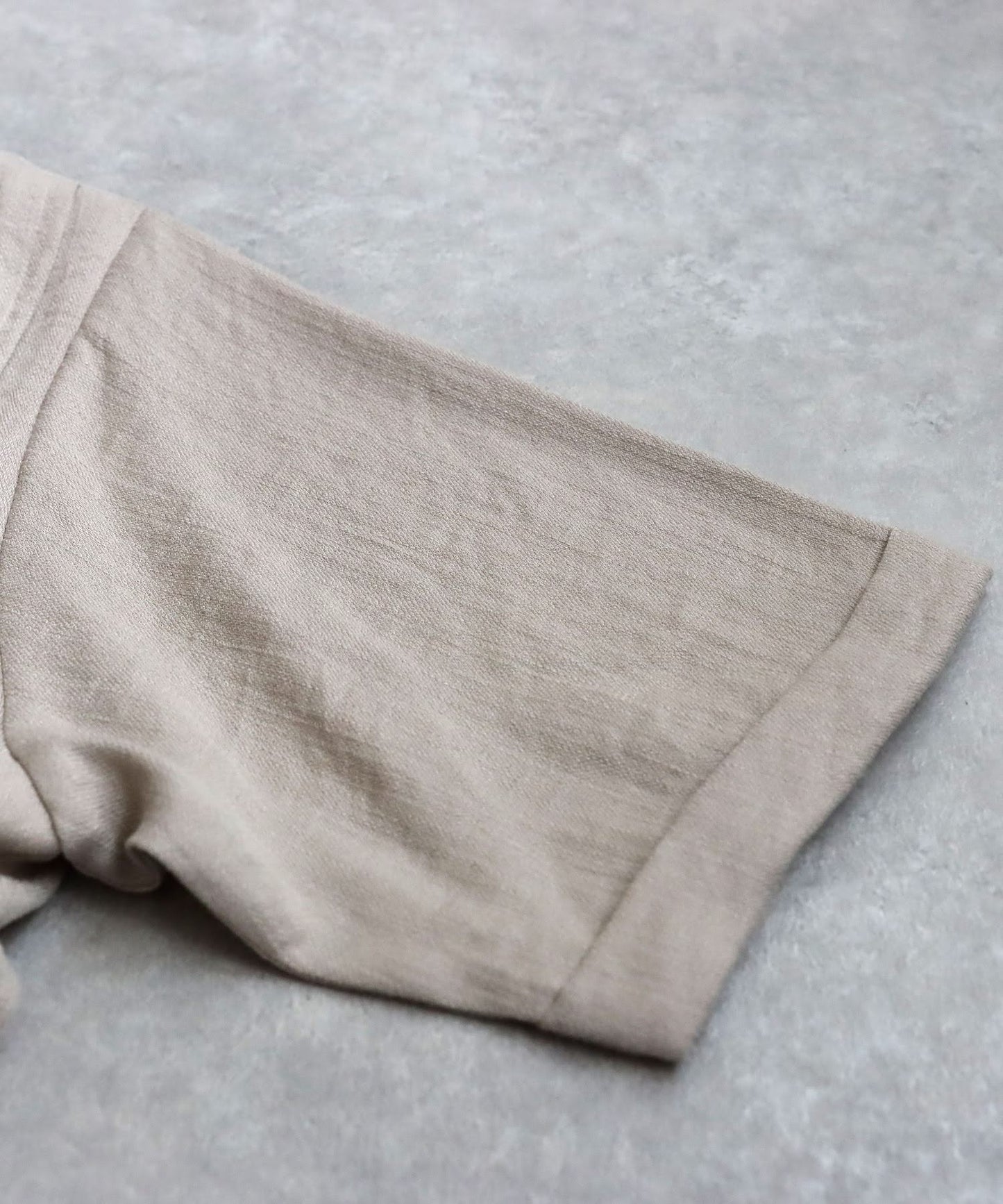 Ladies Tuck Short Sleeve Jacket