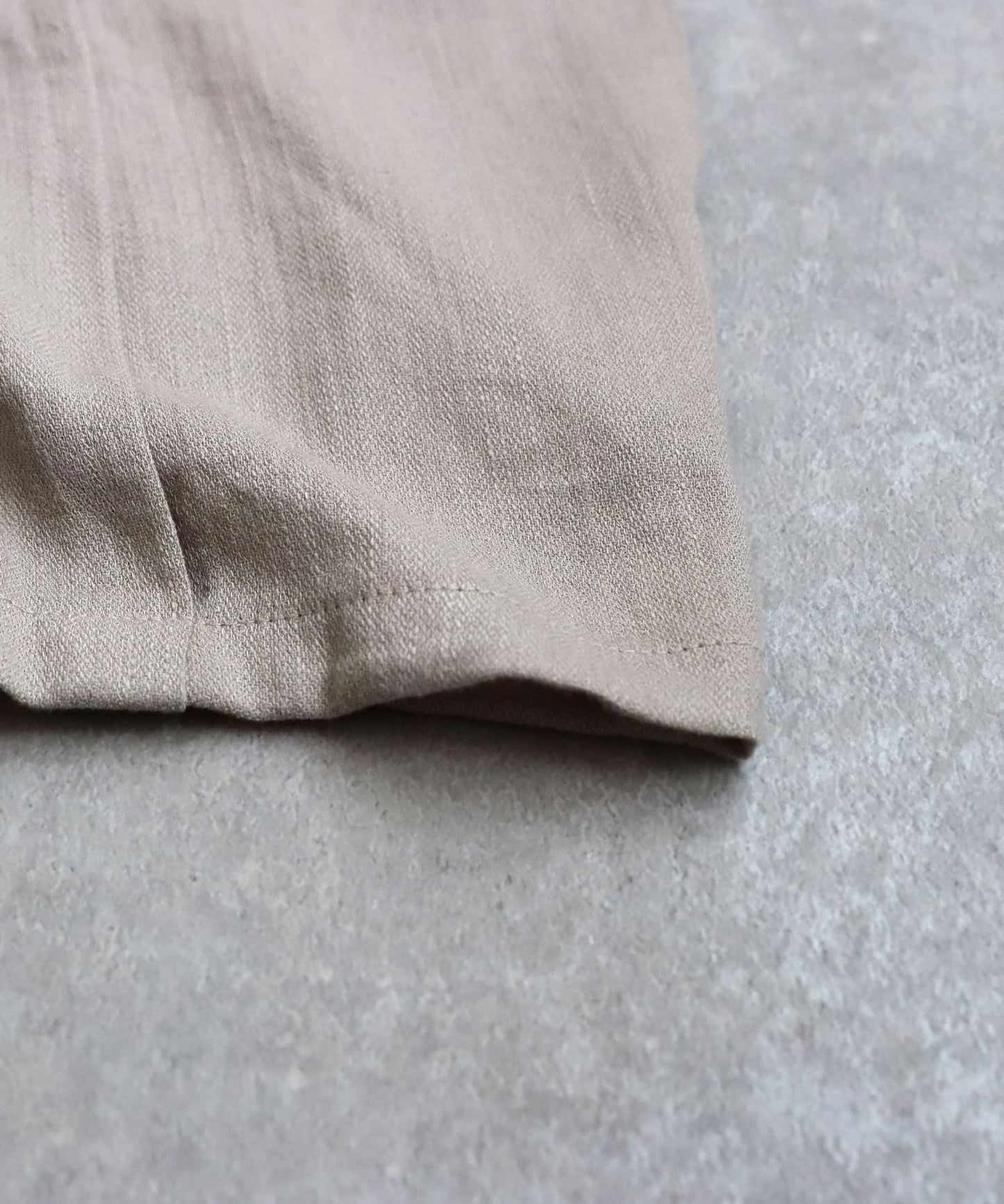 Ladies Tuck Short Sleeve Jacket