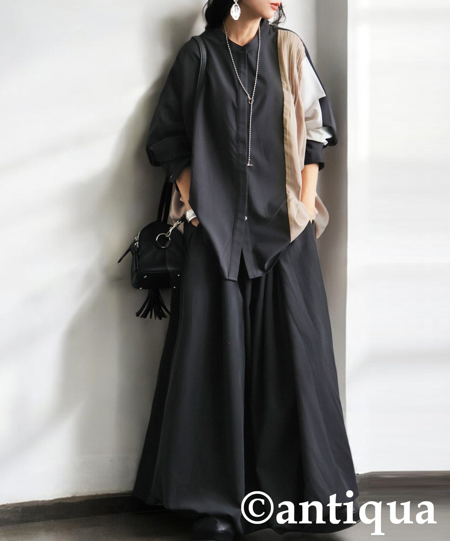 Two-Tone Tuck Design Shirt Ladies