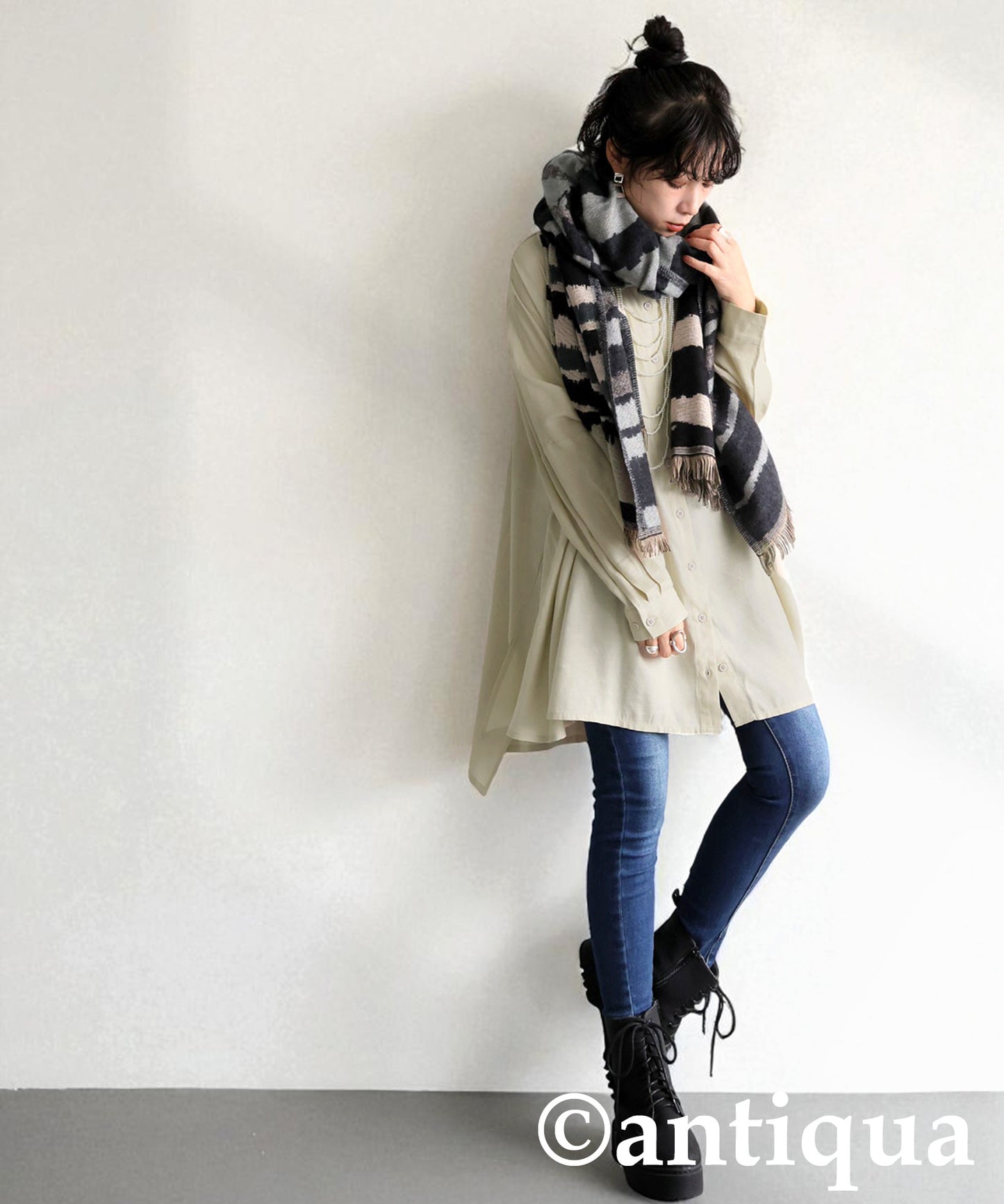 Draped Silhouette Shirt Ladies