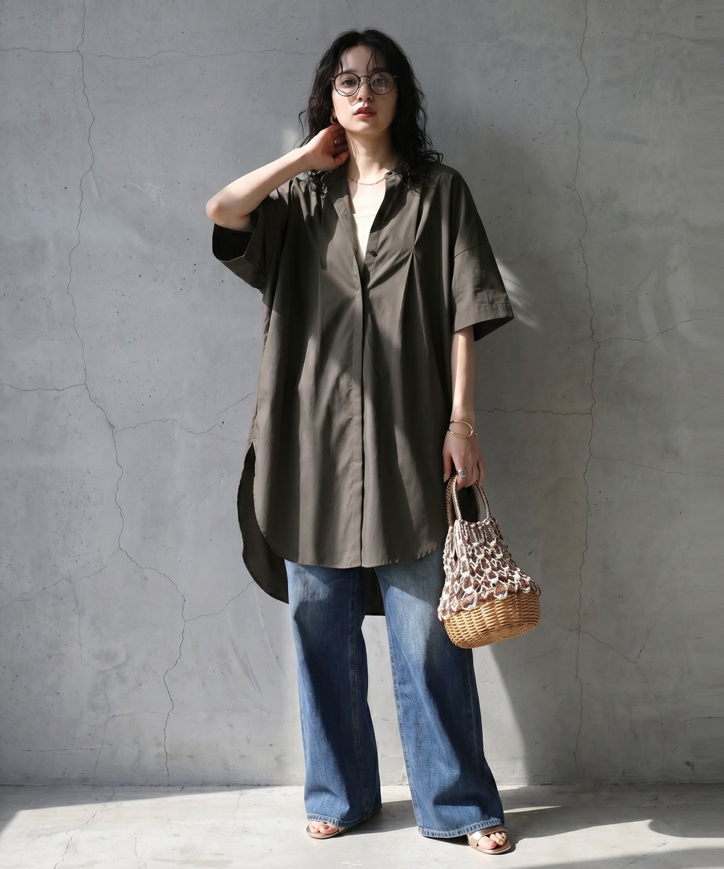 Band Collar, Five-Quarter Sleeve Long Shirt Ladies