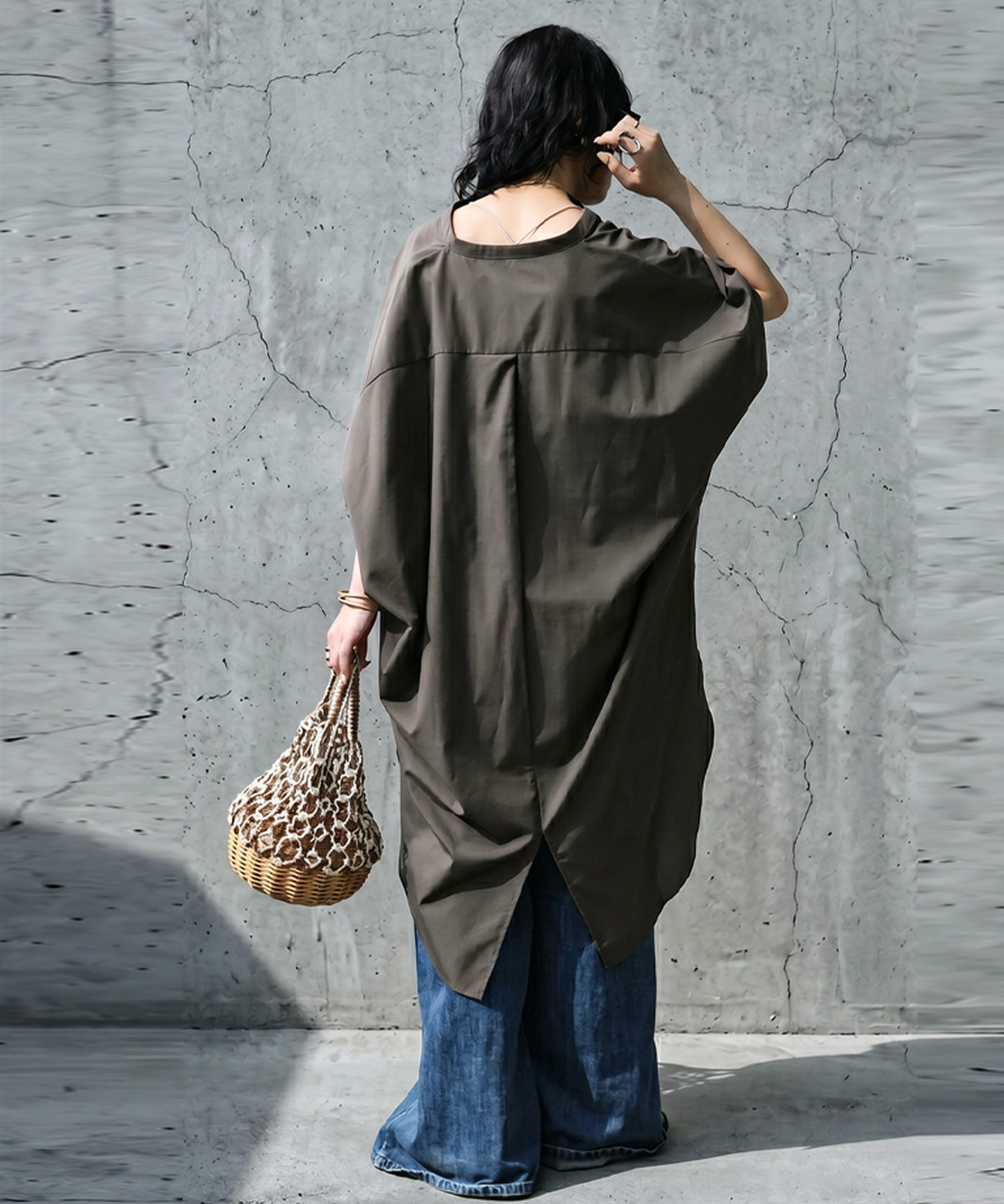 Band Collar, Five-Quarter Sleeve Long Shirt Ladies