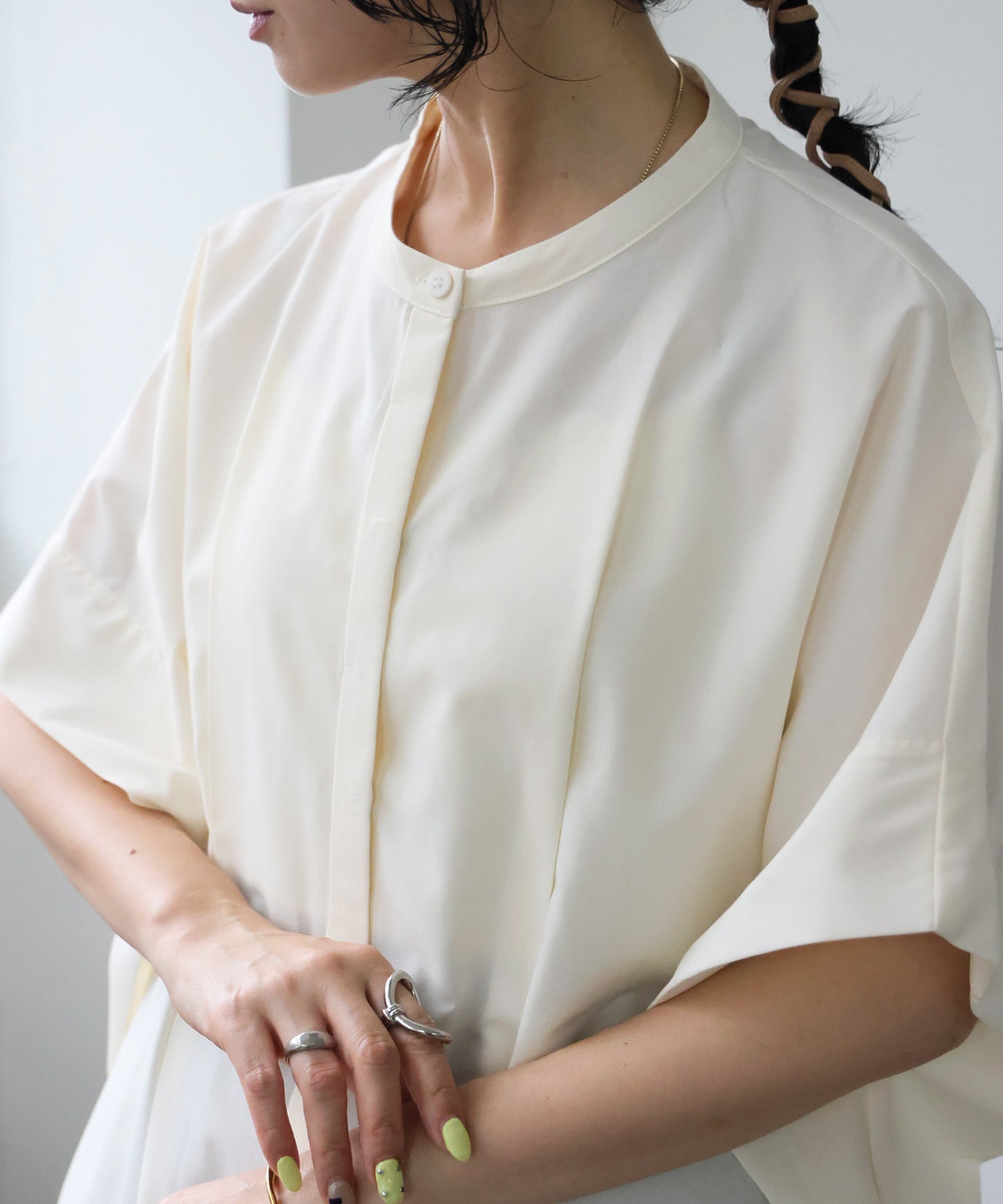 Band Collar, Five-Quarter Sleeve Long Shirt Ladies