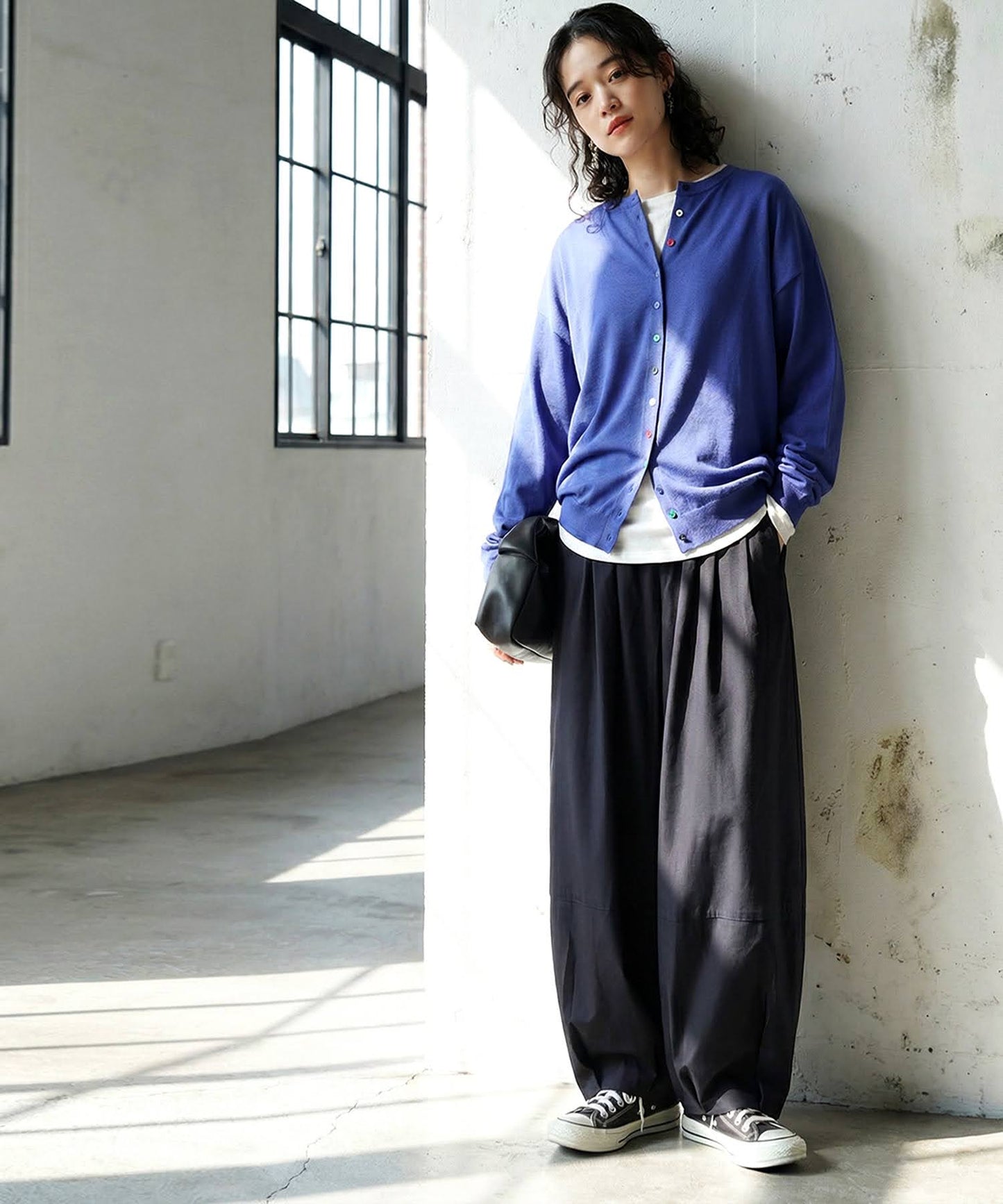 Tuck Switching Wide Pants Ladies