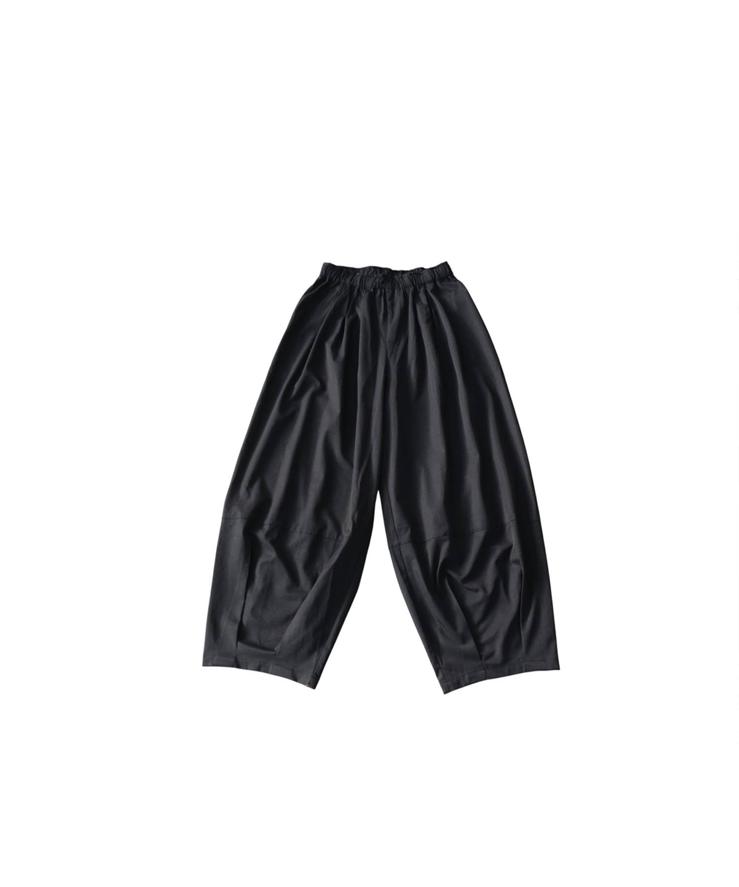 Tuck Switching Wide Pants Ladies