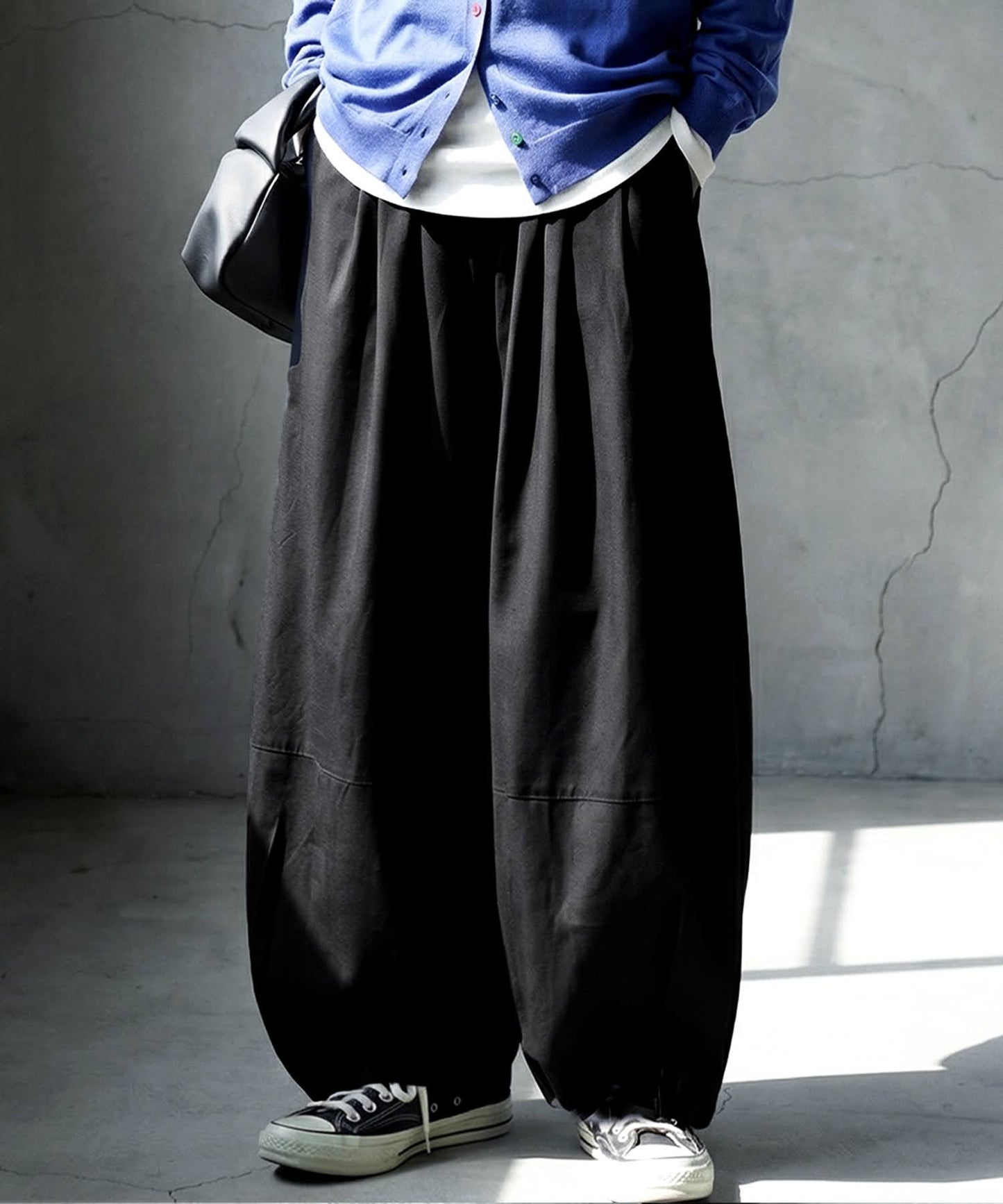 Tuck Switching Wide Pants Ladies