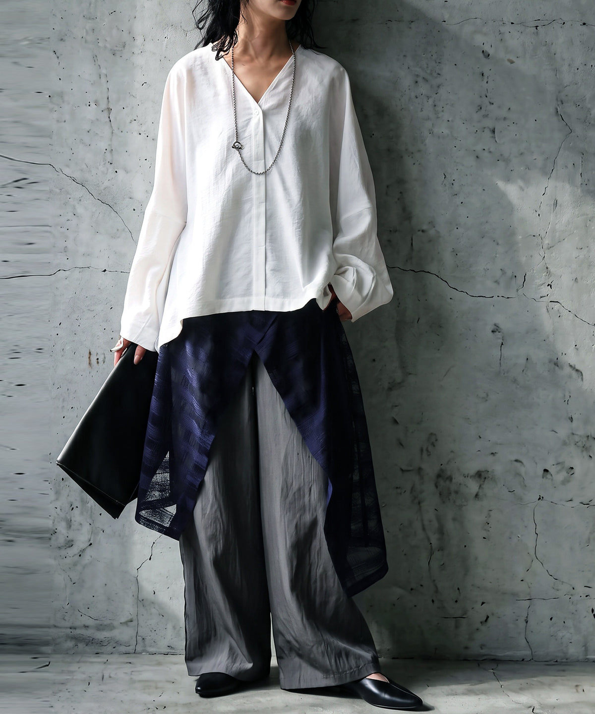 V-Neck Oversized Shirt Ladies
