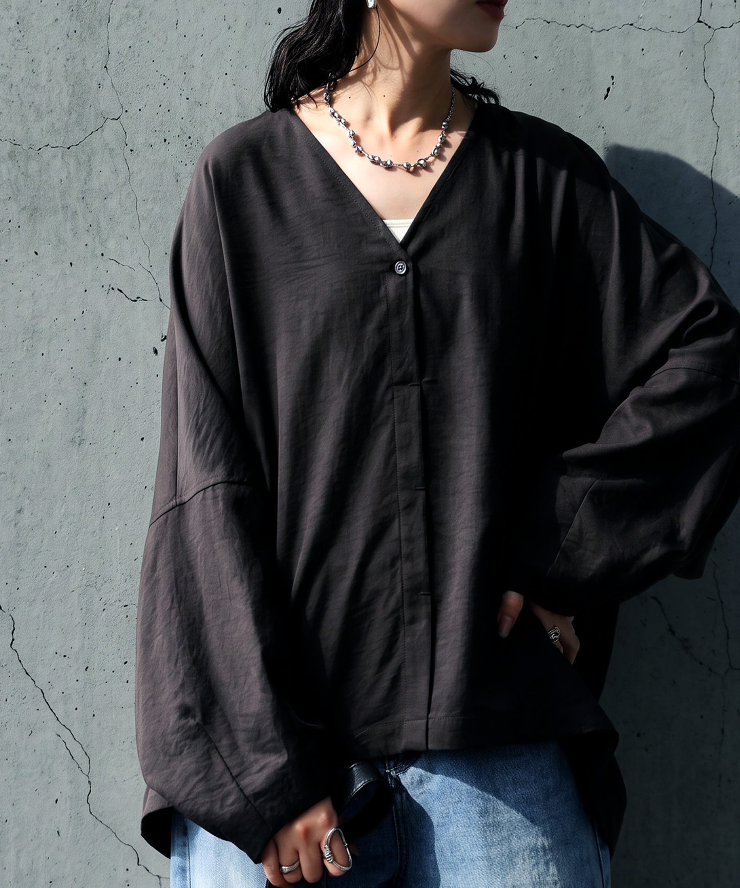 V-Neck Oversized Shirt Ladies