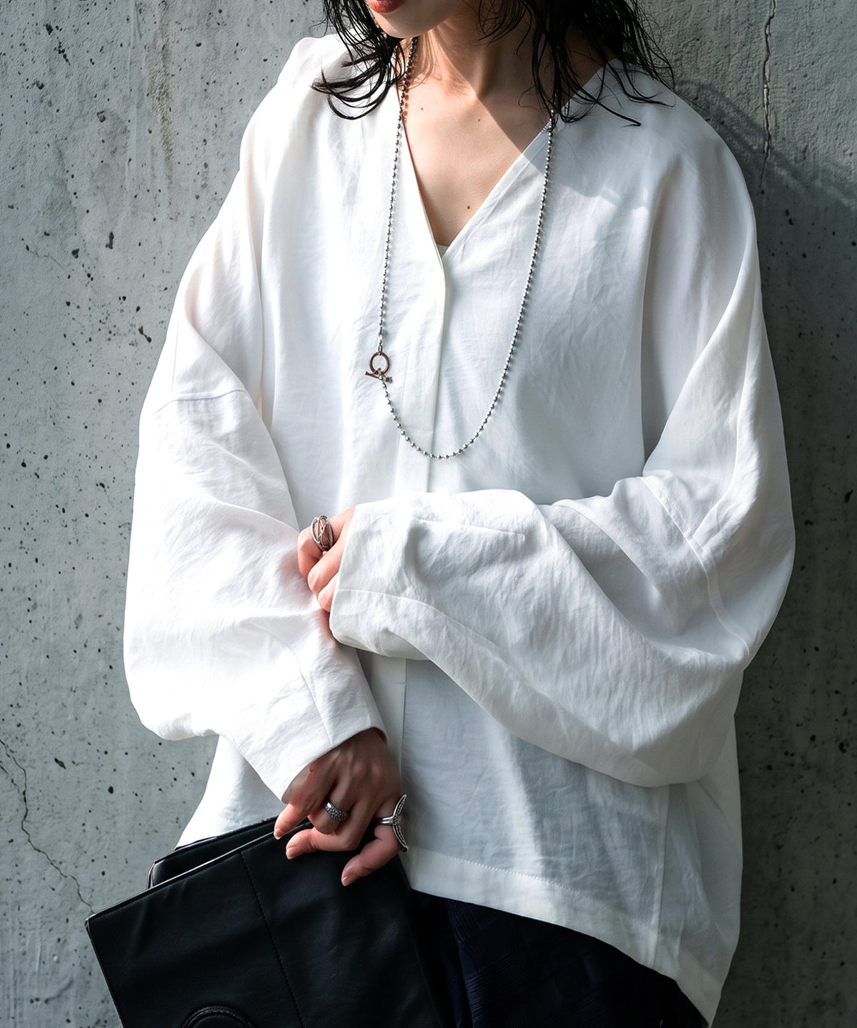 V-Neck Oversized Shirt Ladies
