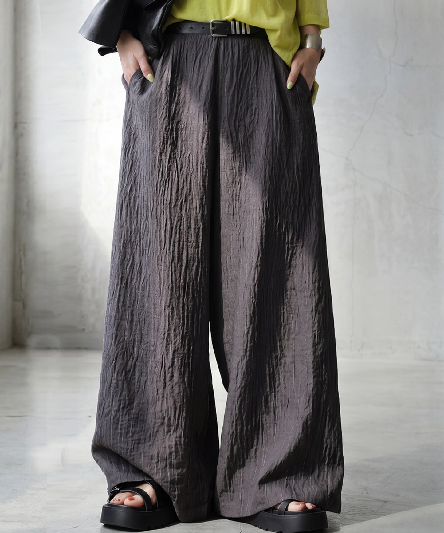 Striped Wide-Leg Easy Pants Ladies