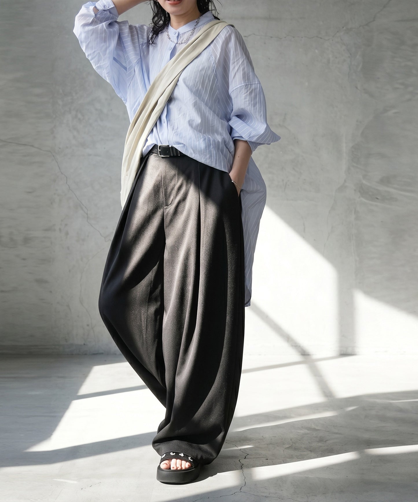 Balloon Tuck Wide Pants Ladies