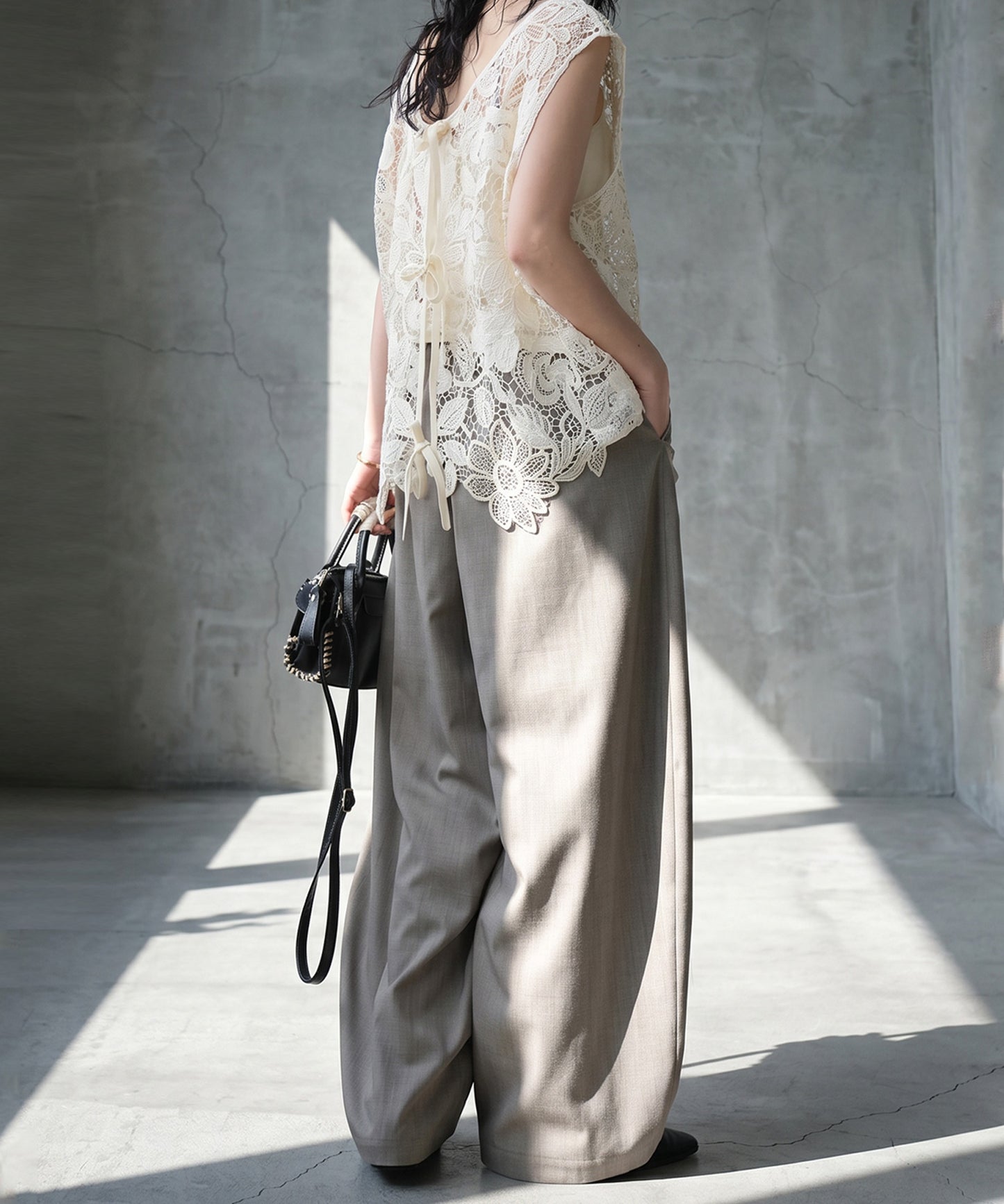 Balloon Tuck Wide Pants Ladies