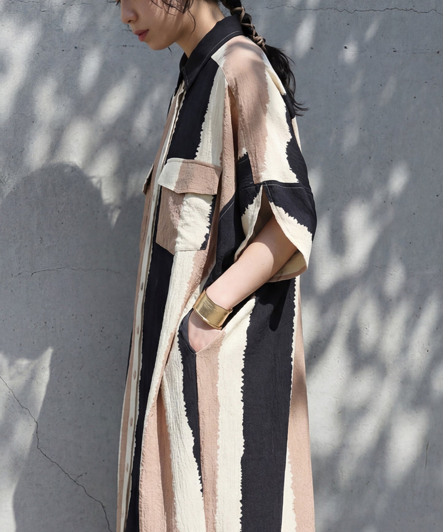 Color-Blocked Dolman Sleeve Art Print Shirt Dress Ladies