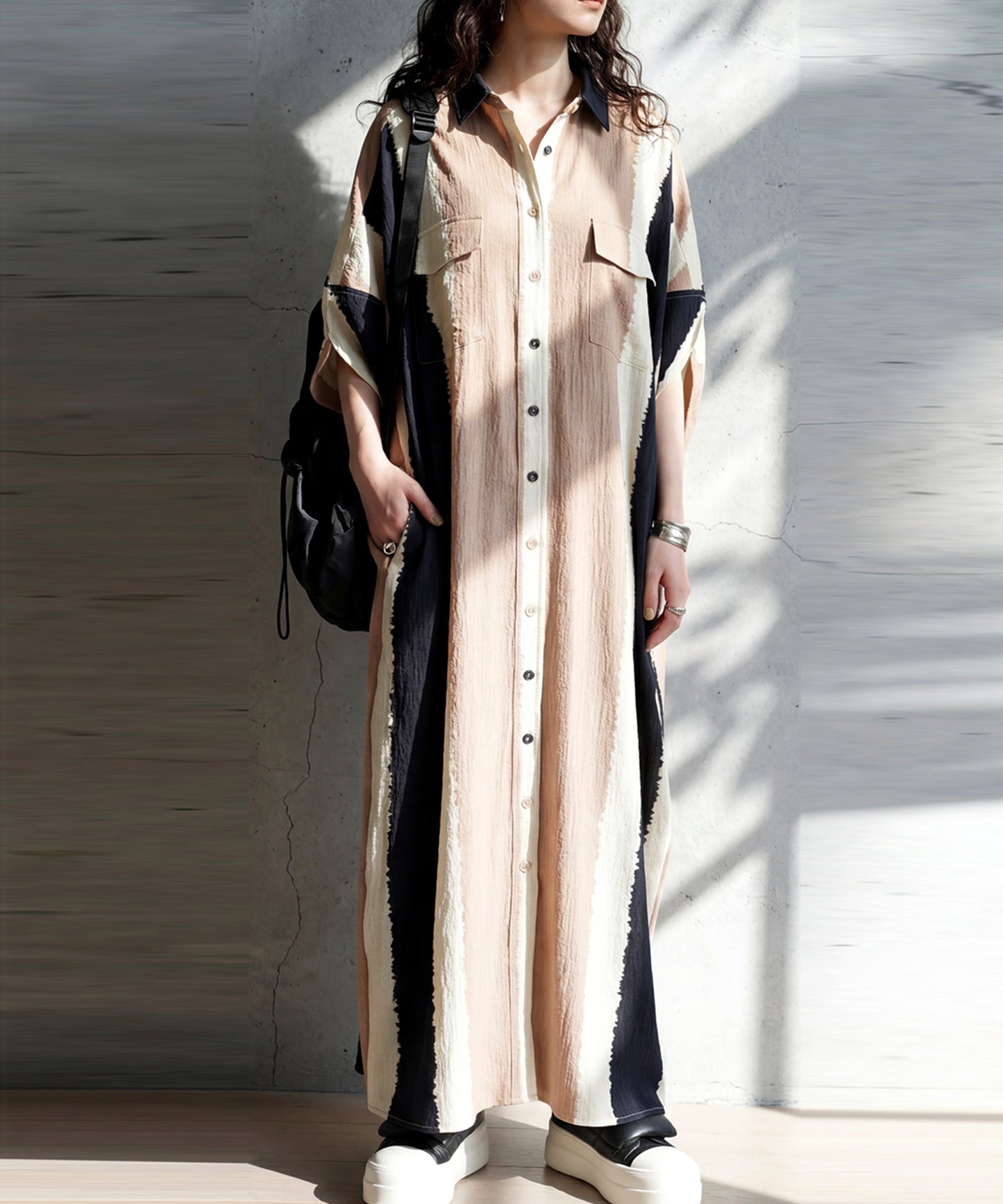 Color-Blocked Dolman Sleeve Art Print Shirt Dress Ladies