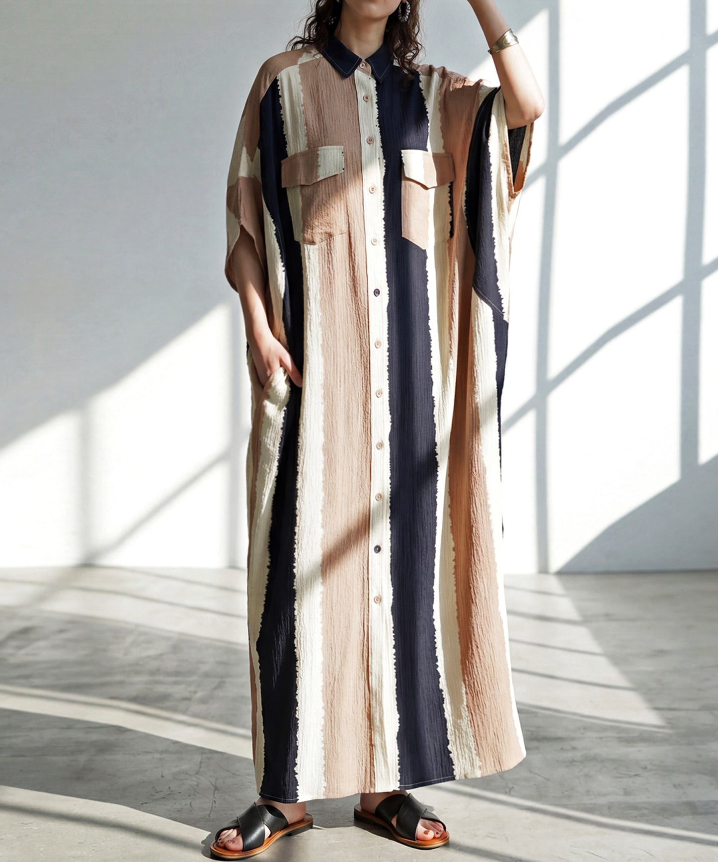 Color-Blocked Dolman Sleeve Art Print Shirt Dress Ladies
