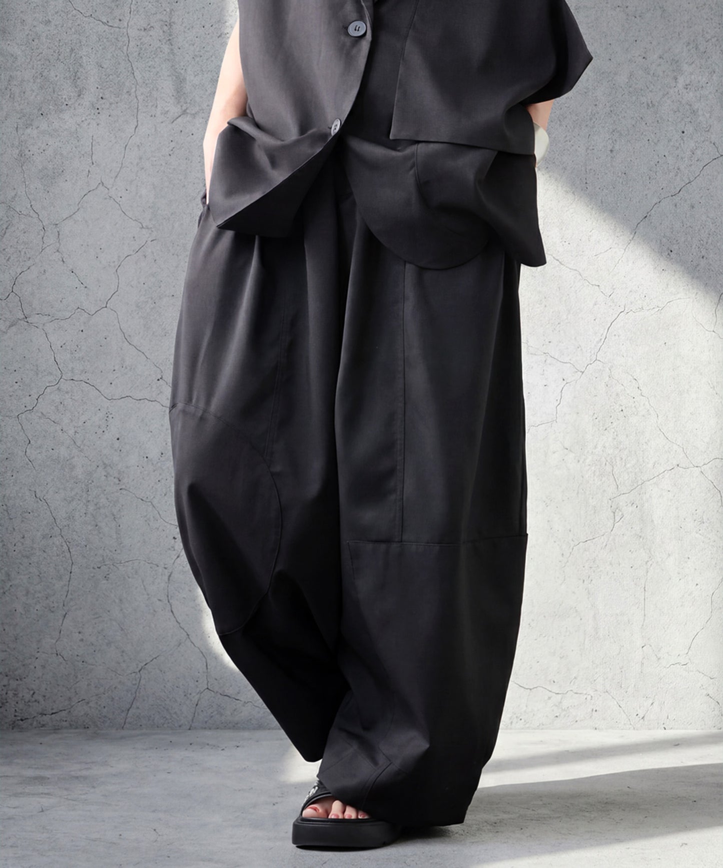 Cocoon Wide Pants Ladies