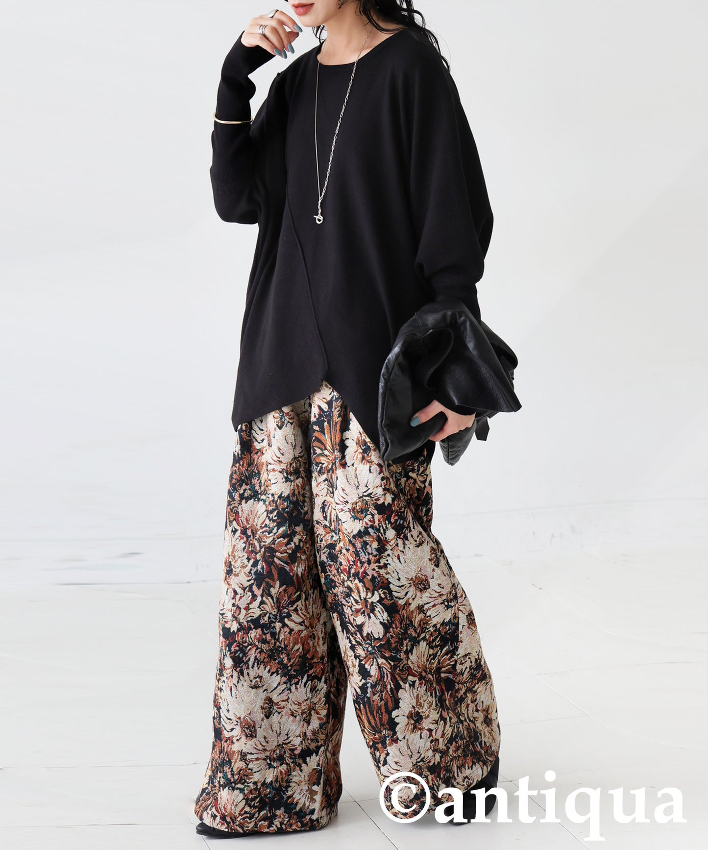 Deformed Design Knit Ladies