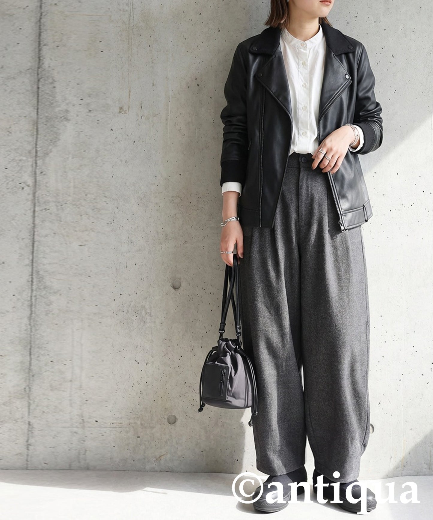 Tuck Wide Pants Ladies