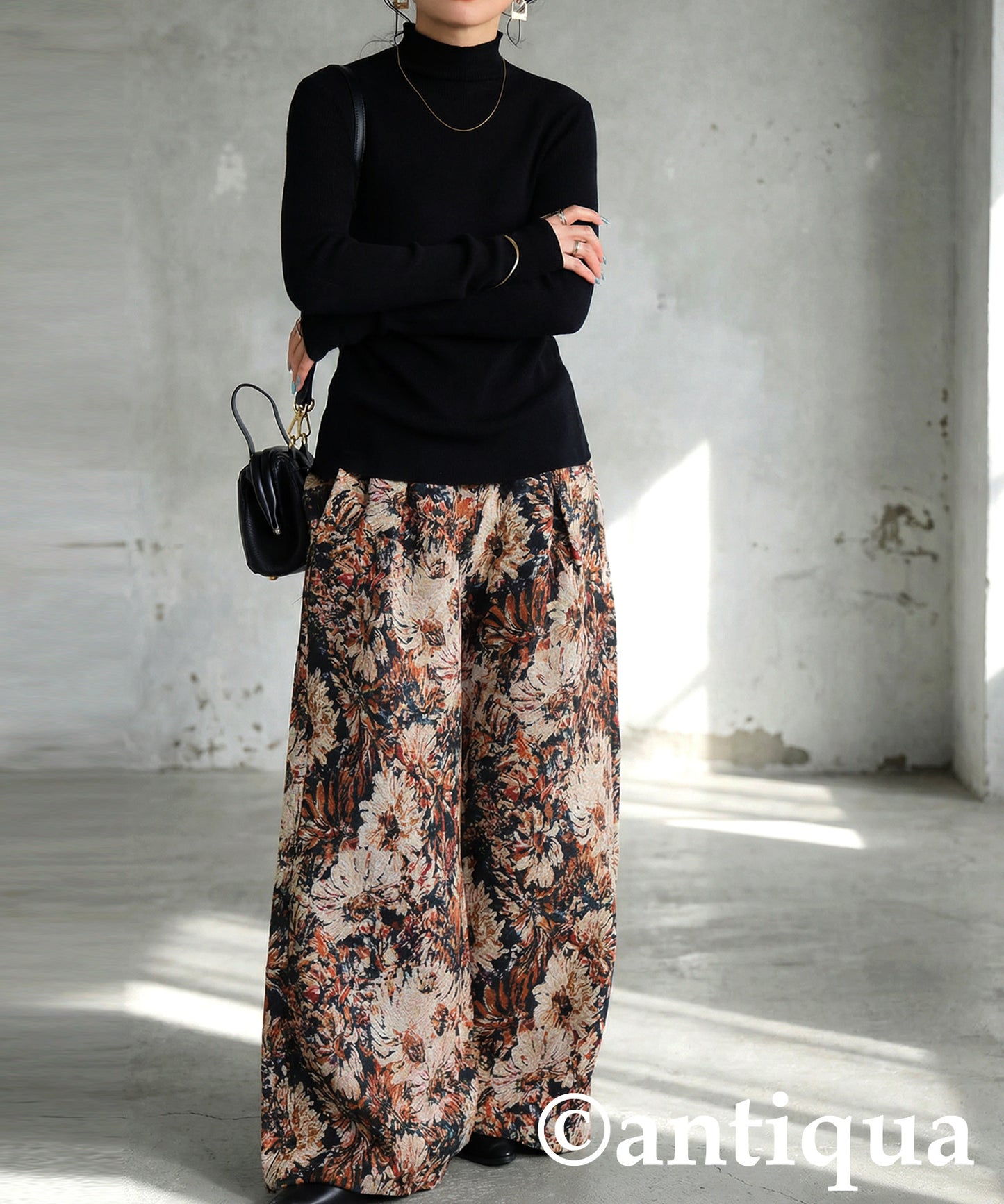 Wool Blend High Neck Knit Ladies