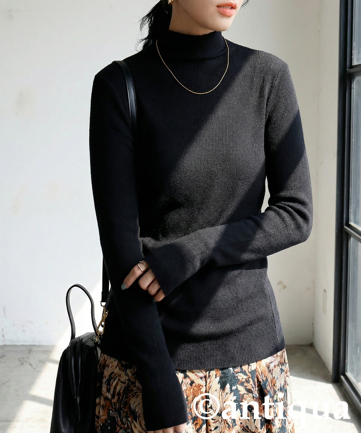 Wool Blend High Neck Knit Ladies