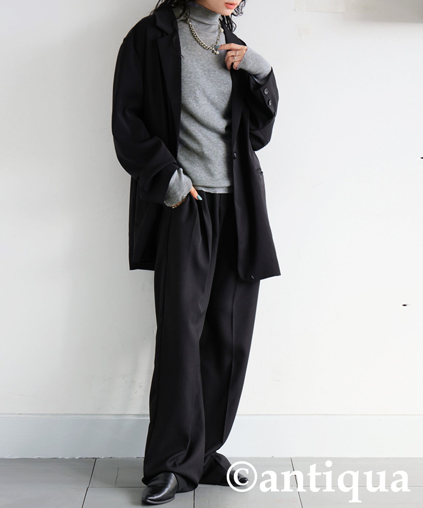 Wool Blend High Neck Knit Ladies