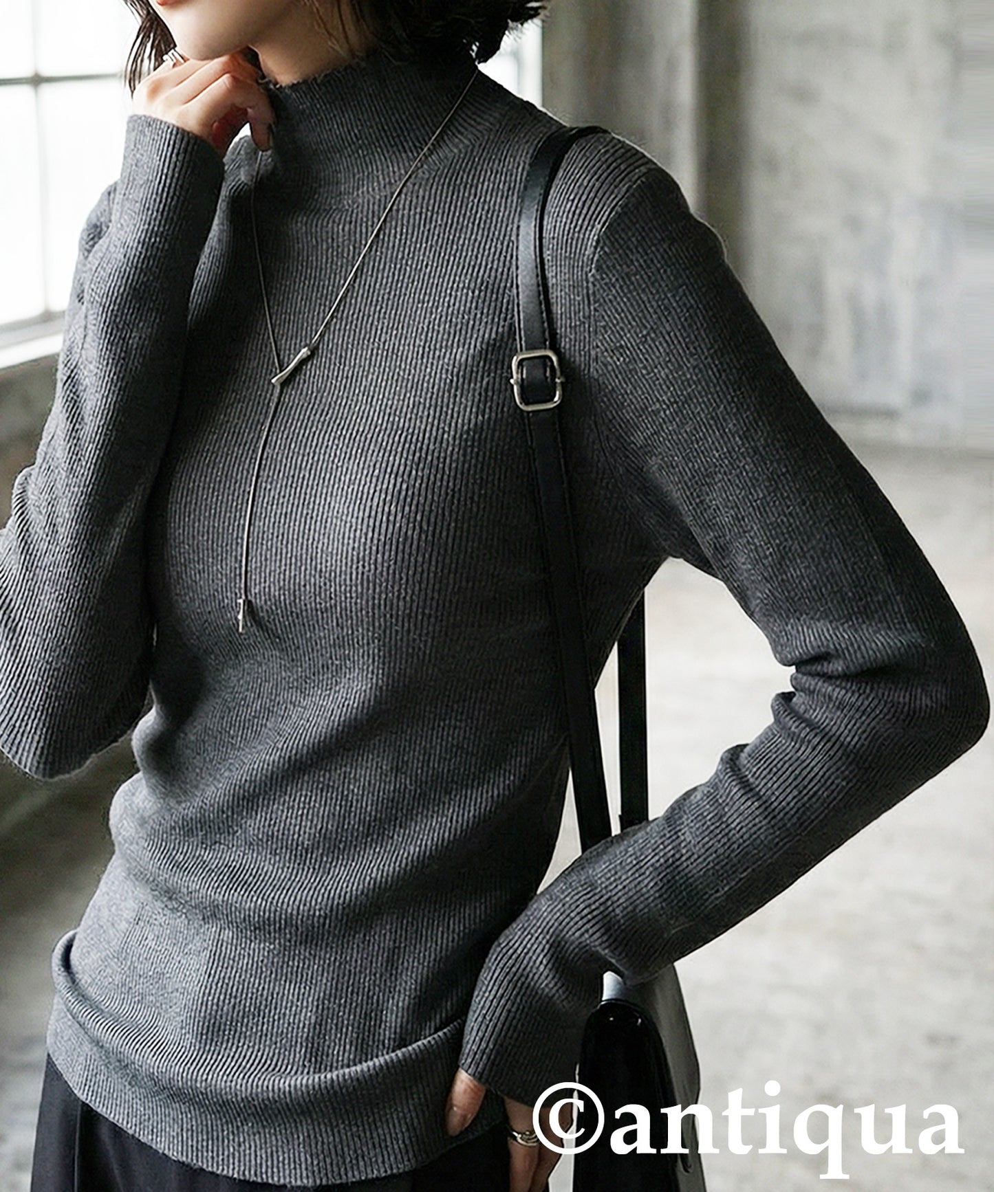 Wool Blend High Neck Knit Ladies