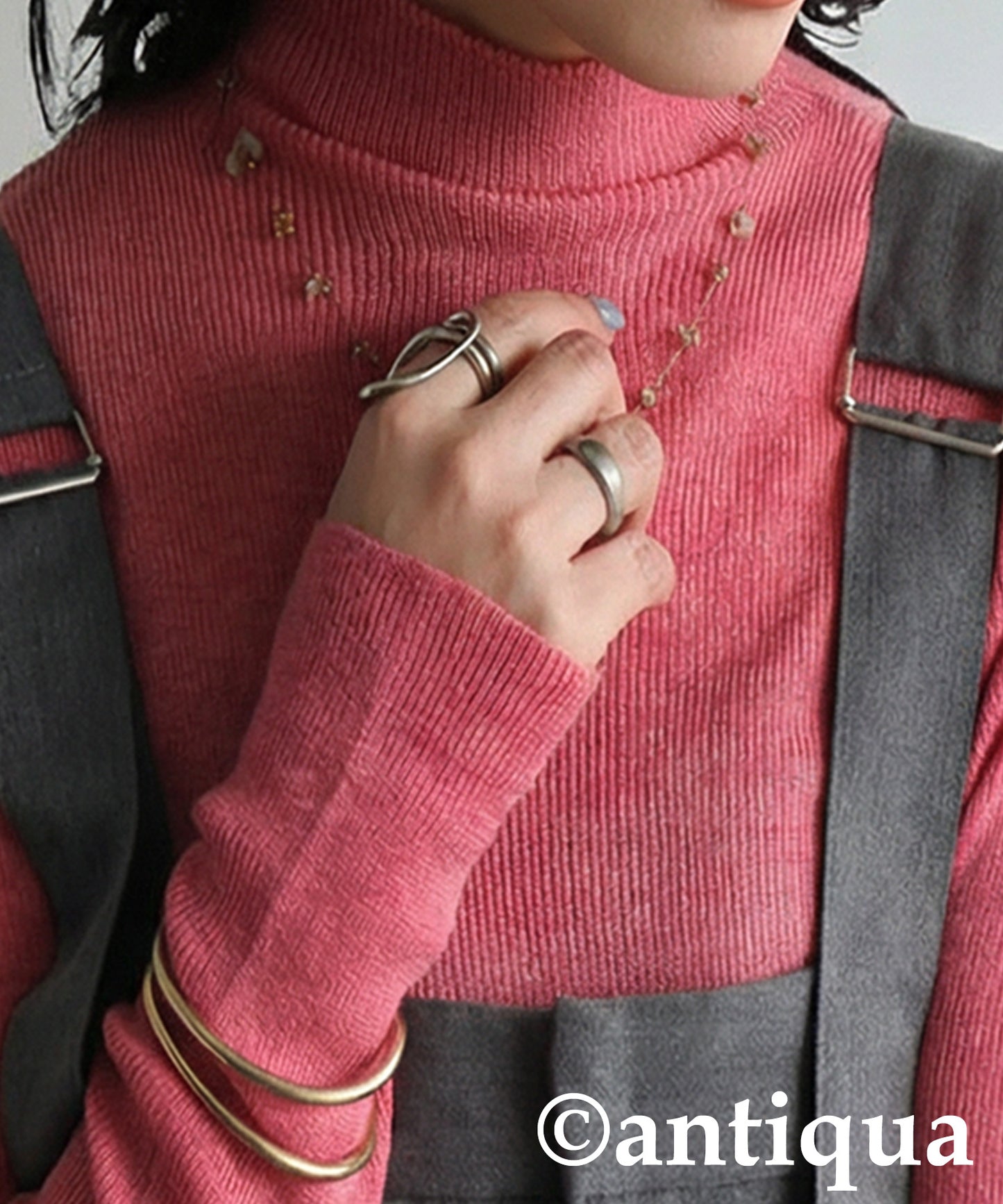 Wool Blend High Neck Knit Ladies