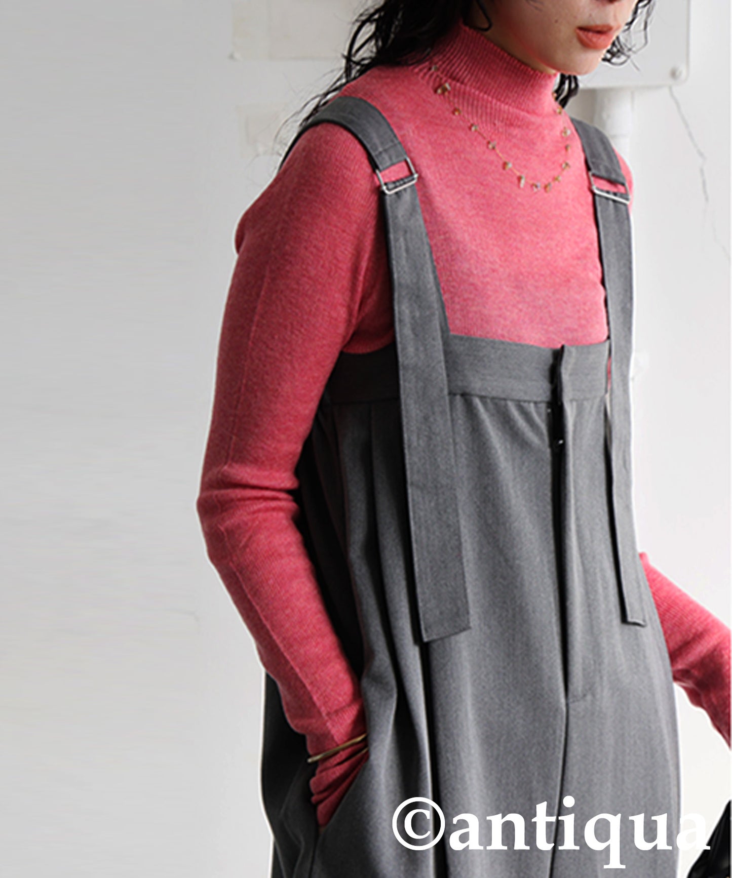 Wool Blend High Neck Knit Ladies