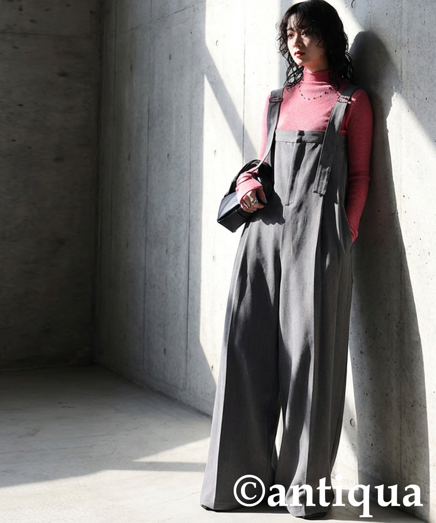 Wool Blend High Neck Knit Ladies