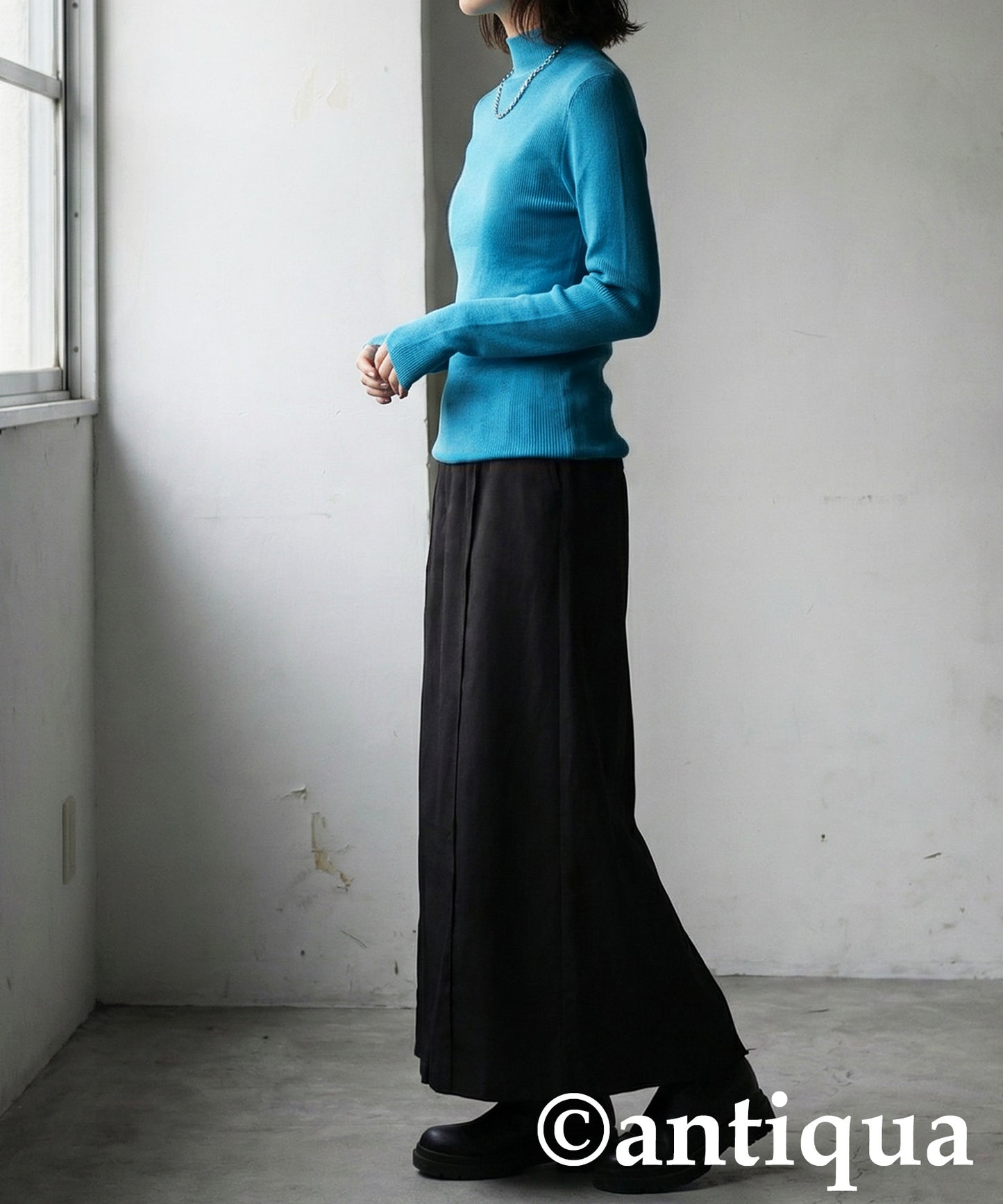 Wool Blend High Neck Knit Ladies